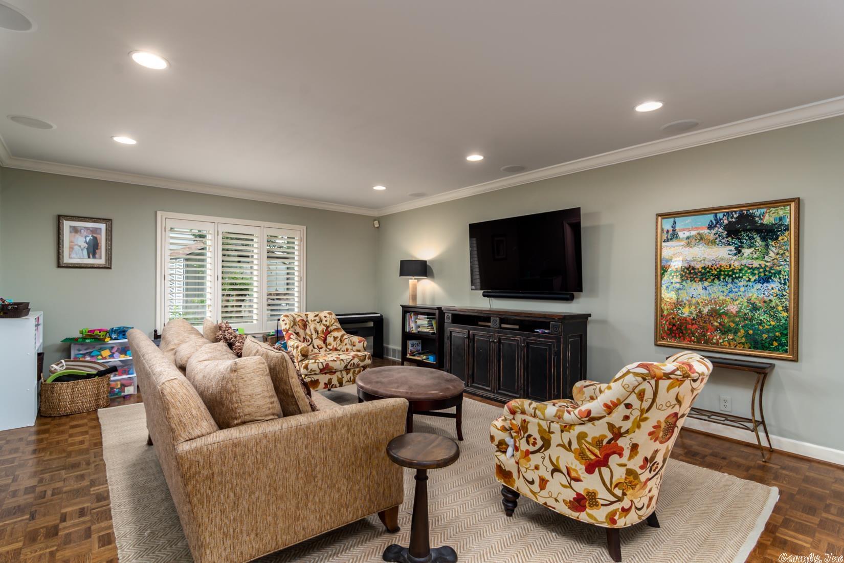 PROSPECT TERRACE - Residential