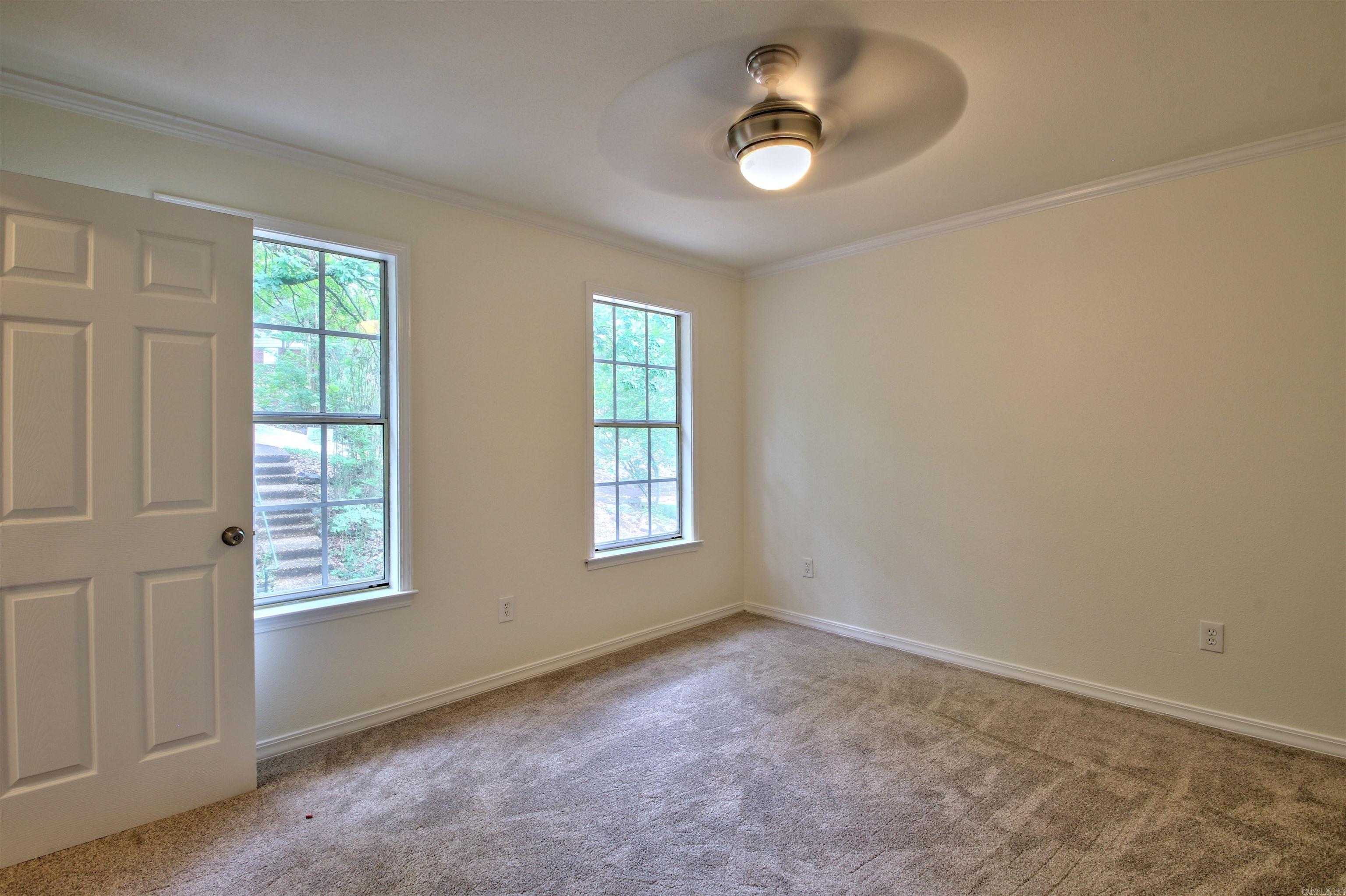 Marlowe Manor - Residential