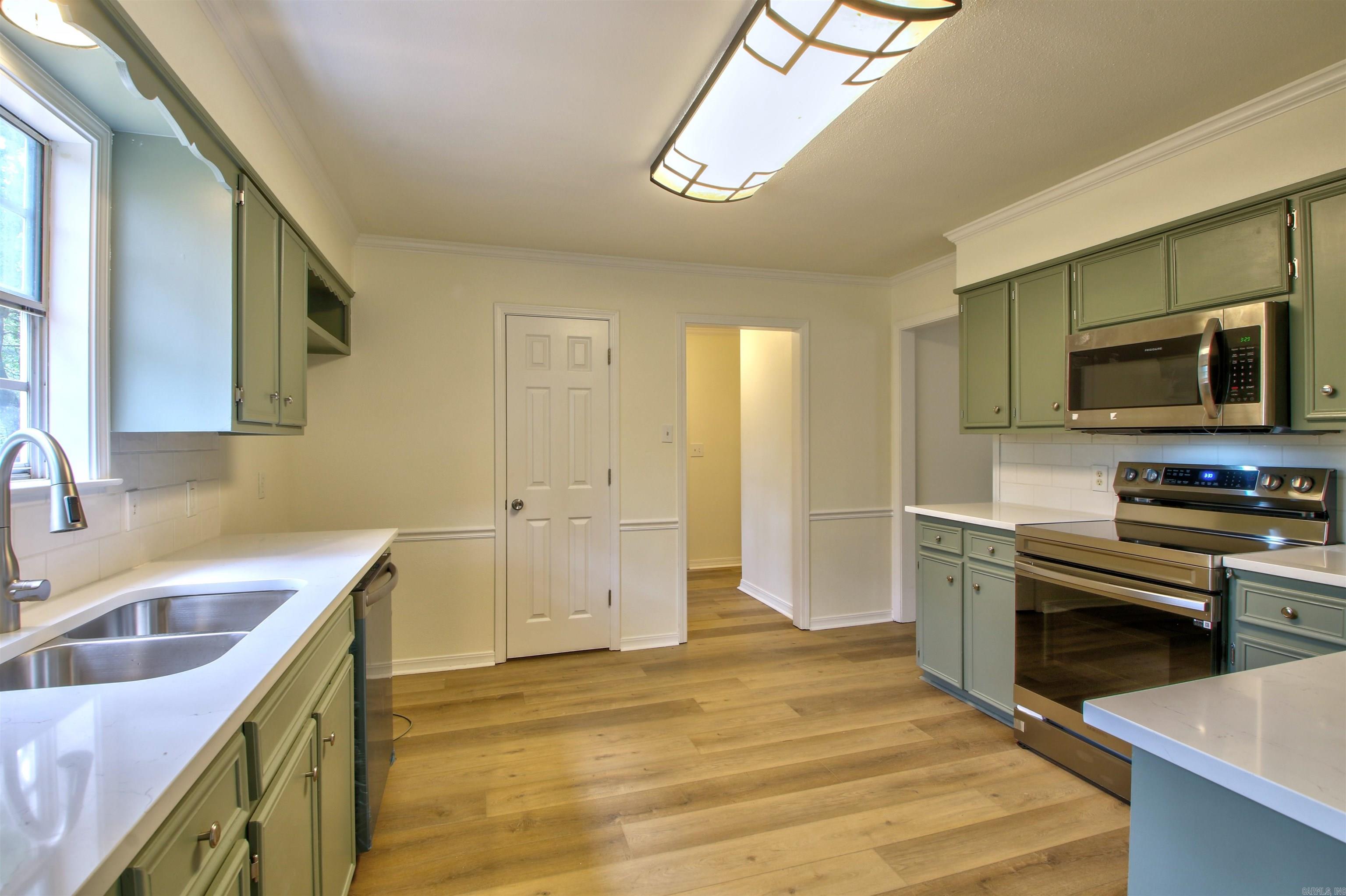 Marlowe Manor - Residential