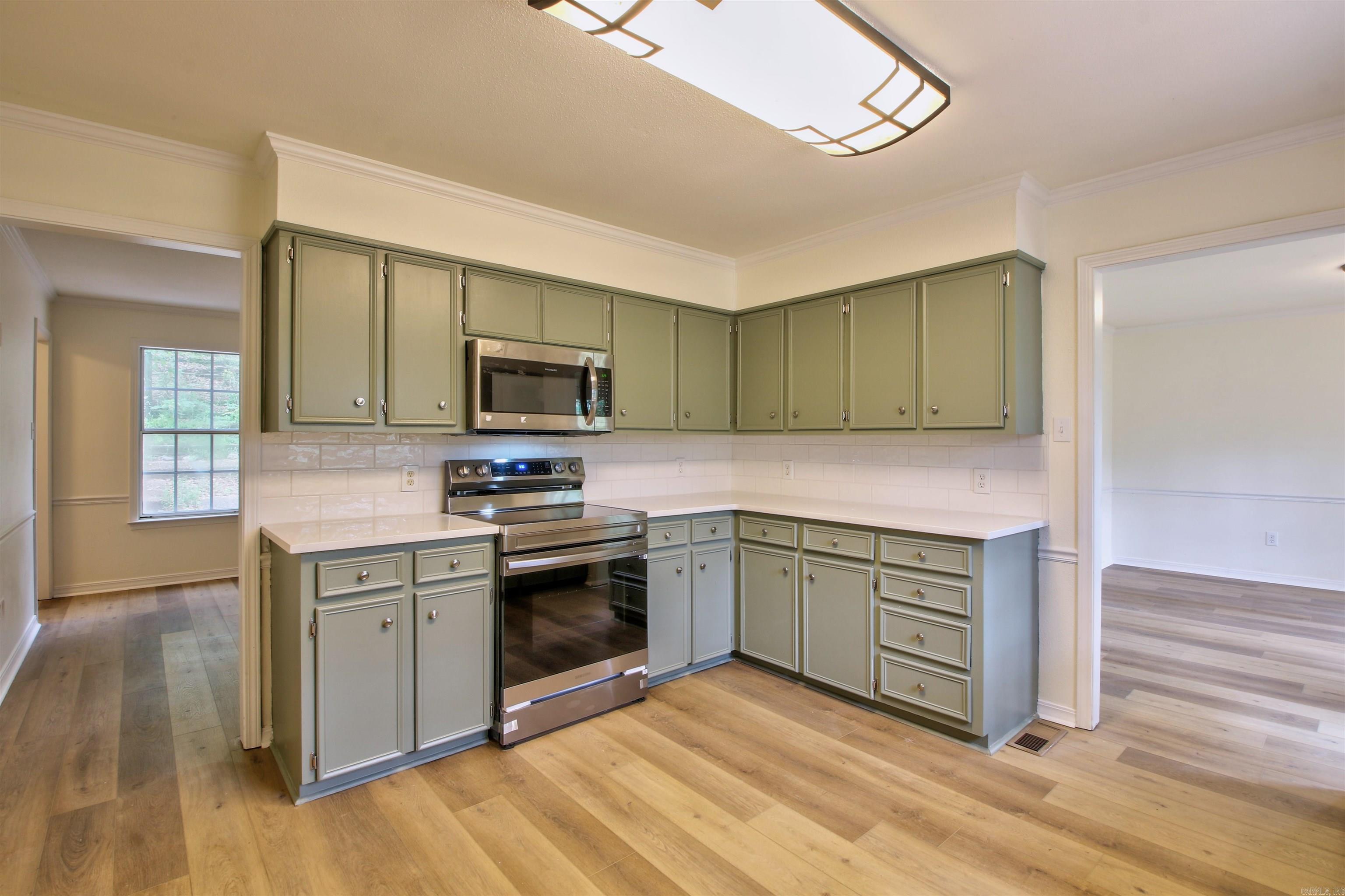 Marlowe Manor - Residential