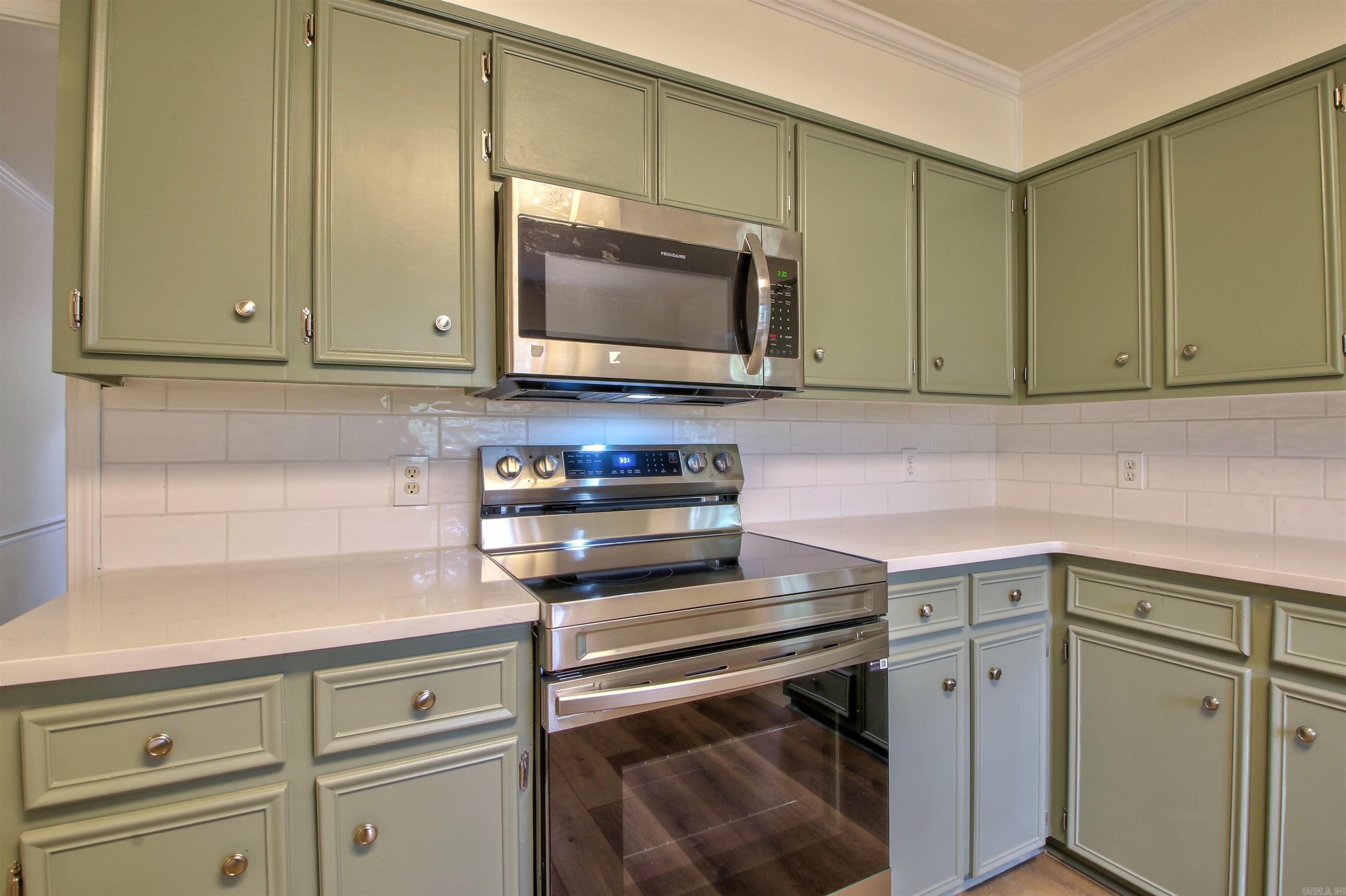 Marlowe Manor - Residential