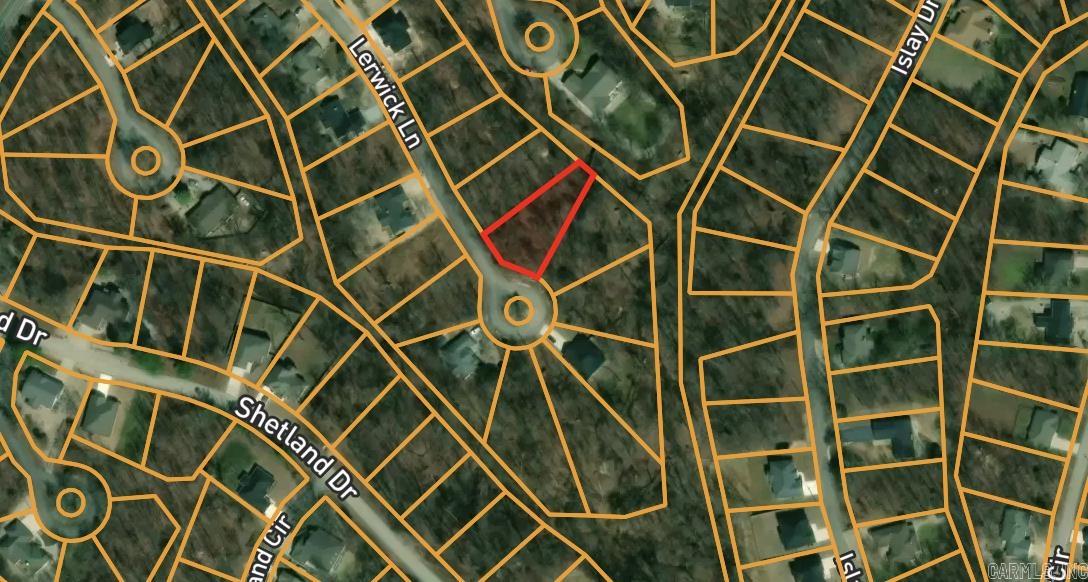 Come see this lot to build your dream home!