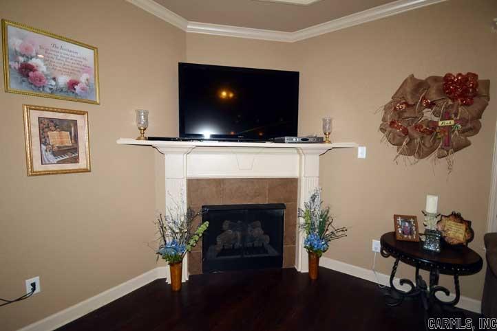 SHADOW CREEK - Residential