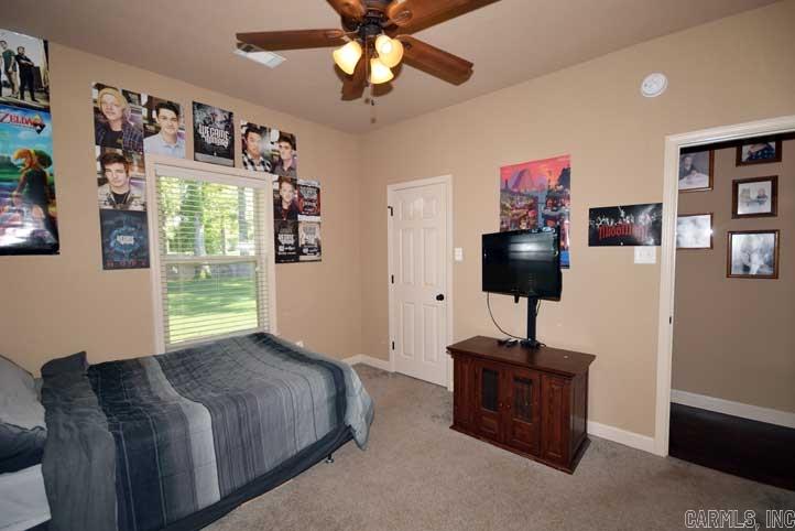 SHADOW CREEK - Residential