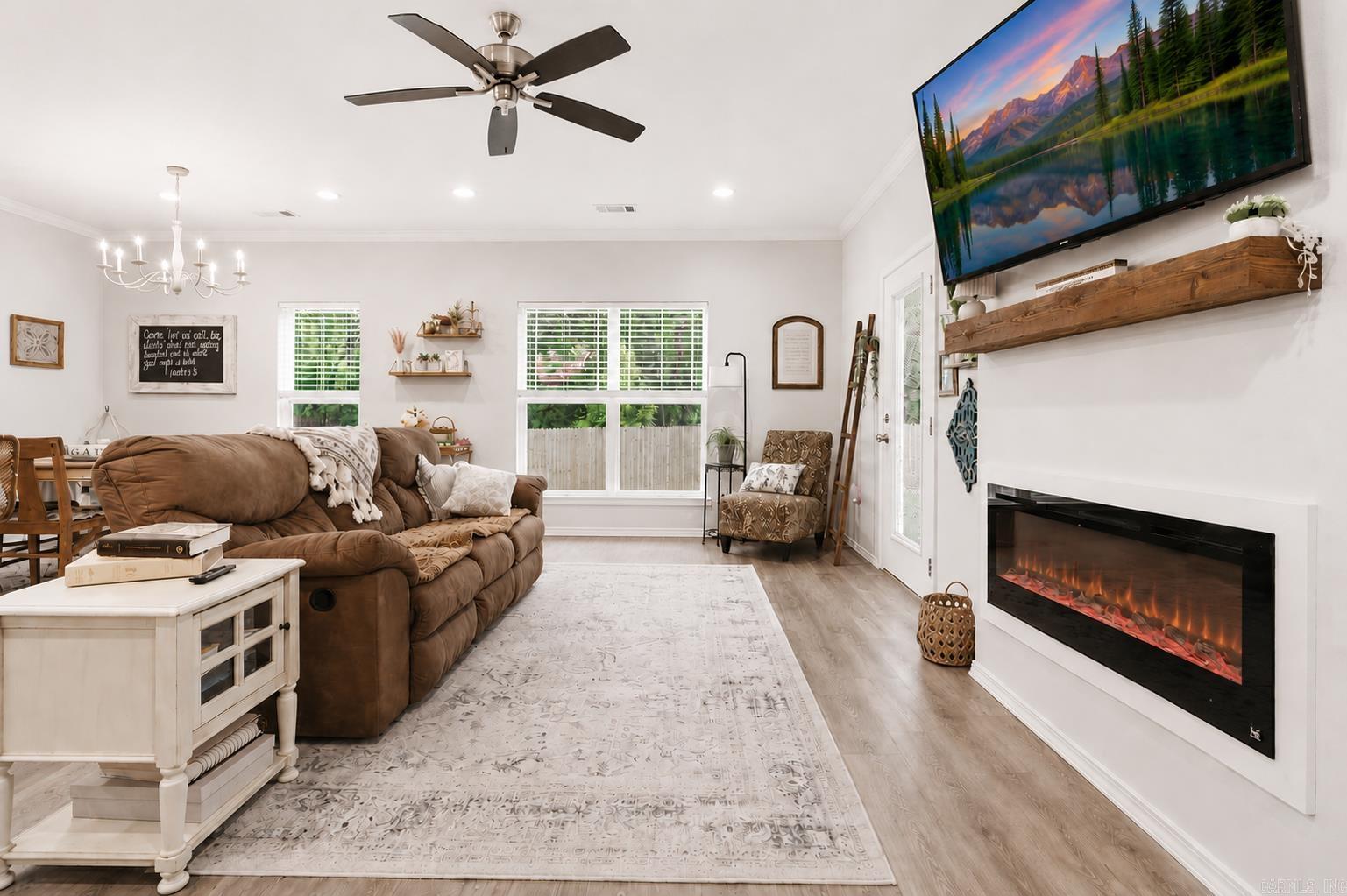 THE VILLAGES AT MAGNOLIA LANE - Residential