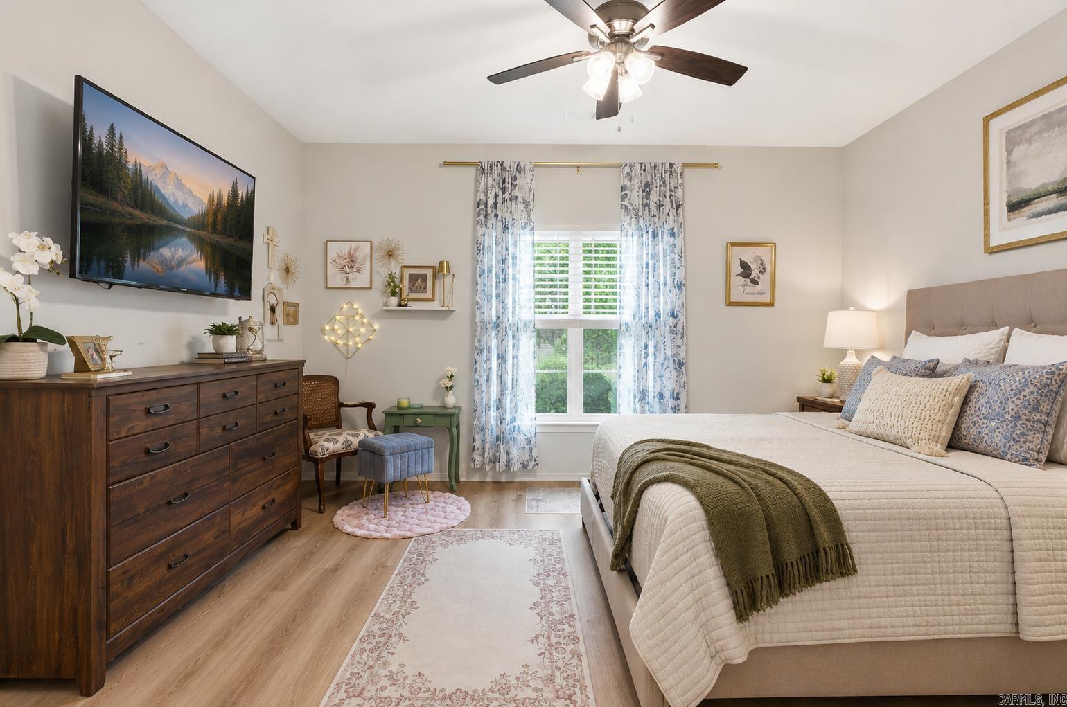 THE VILLAGES AT MAGNOLIA LANE - Residential