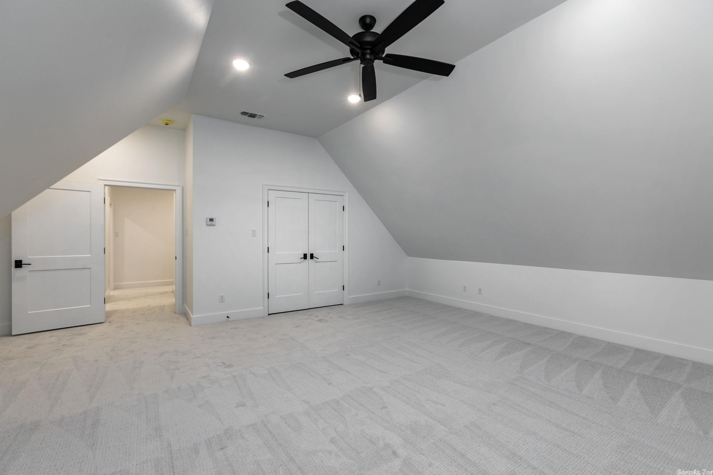CHENAL VALLEY "FALSTONE COURT" - Residential