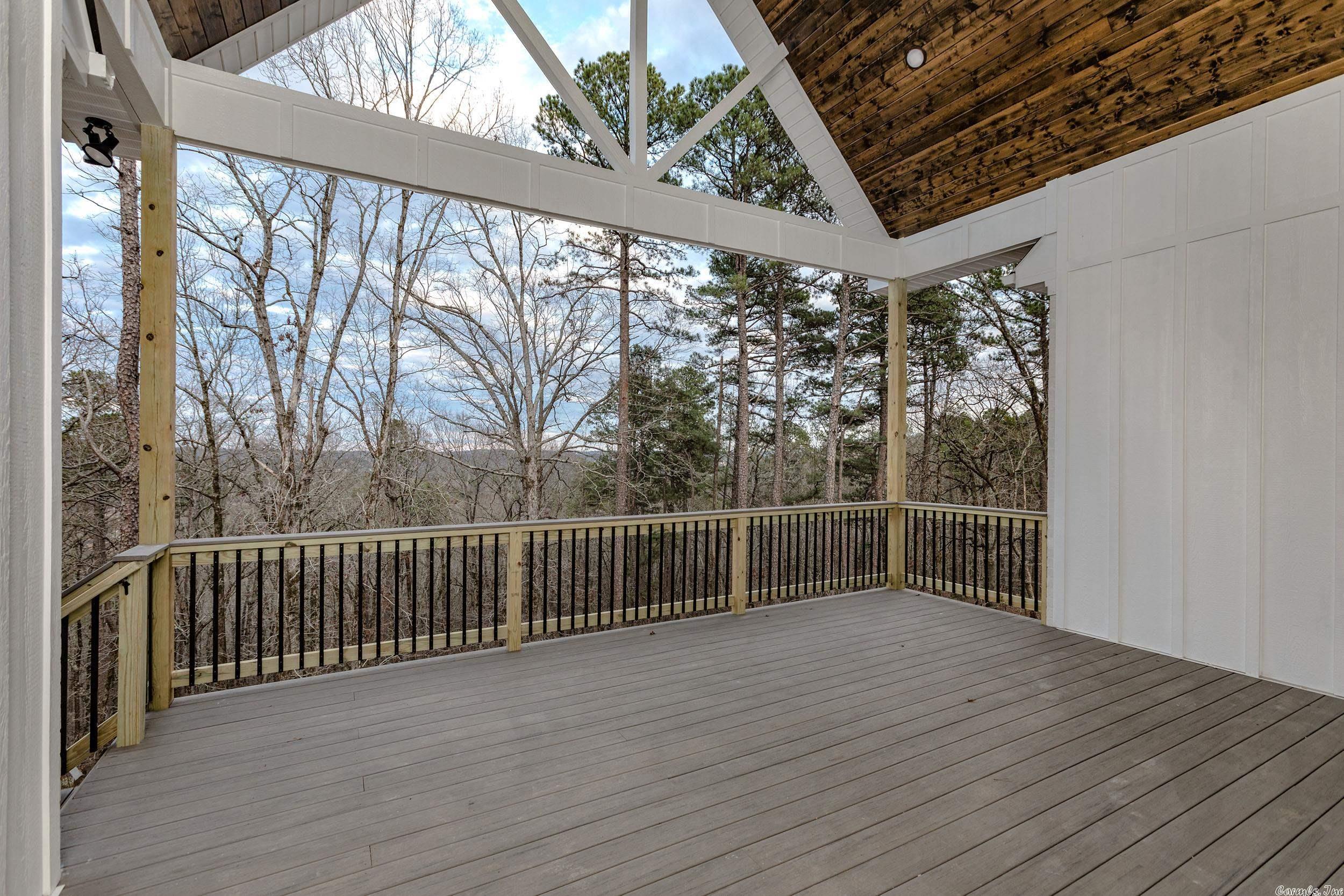 CHENAL VALLEY "FALSTONE COURT" - Residential