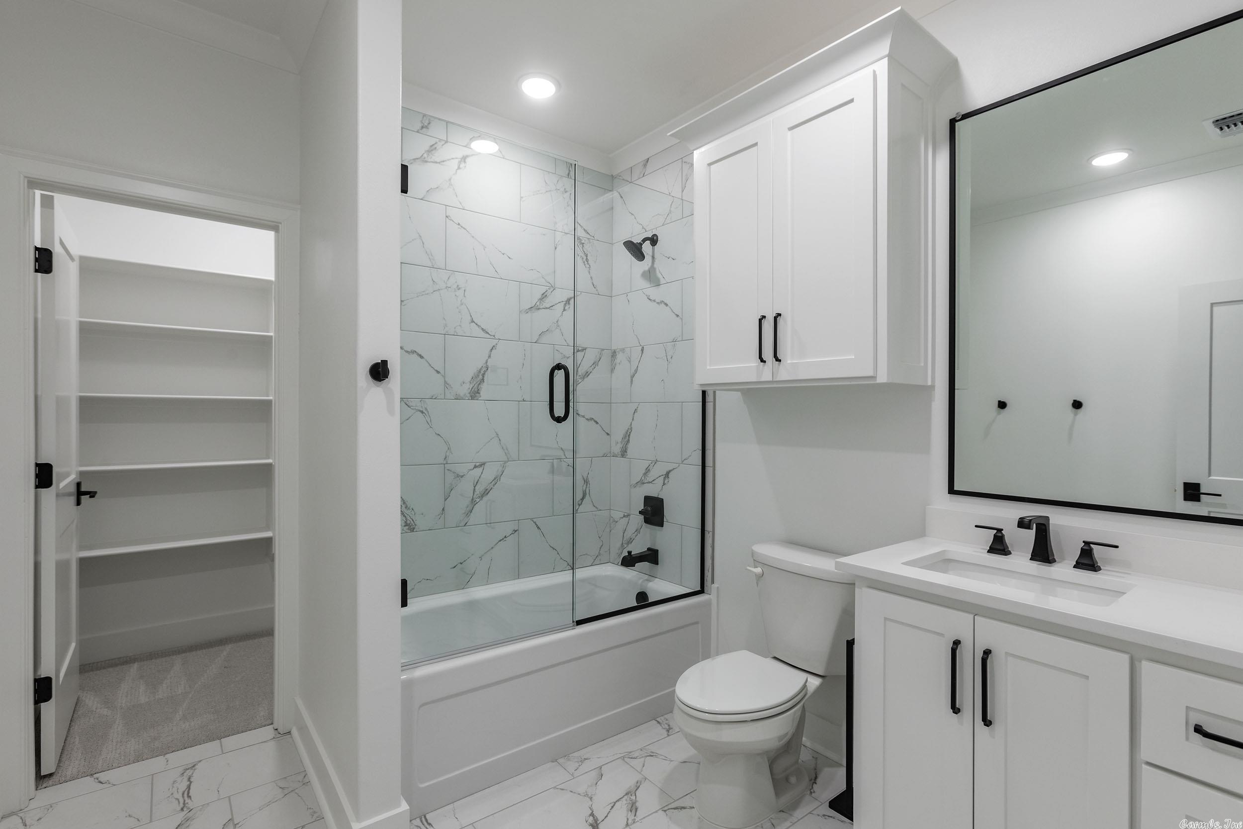 CHENAL VALLEY "FALSTONE COURT" - Residential