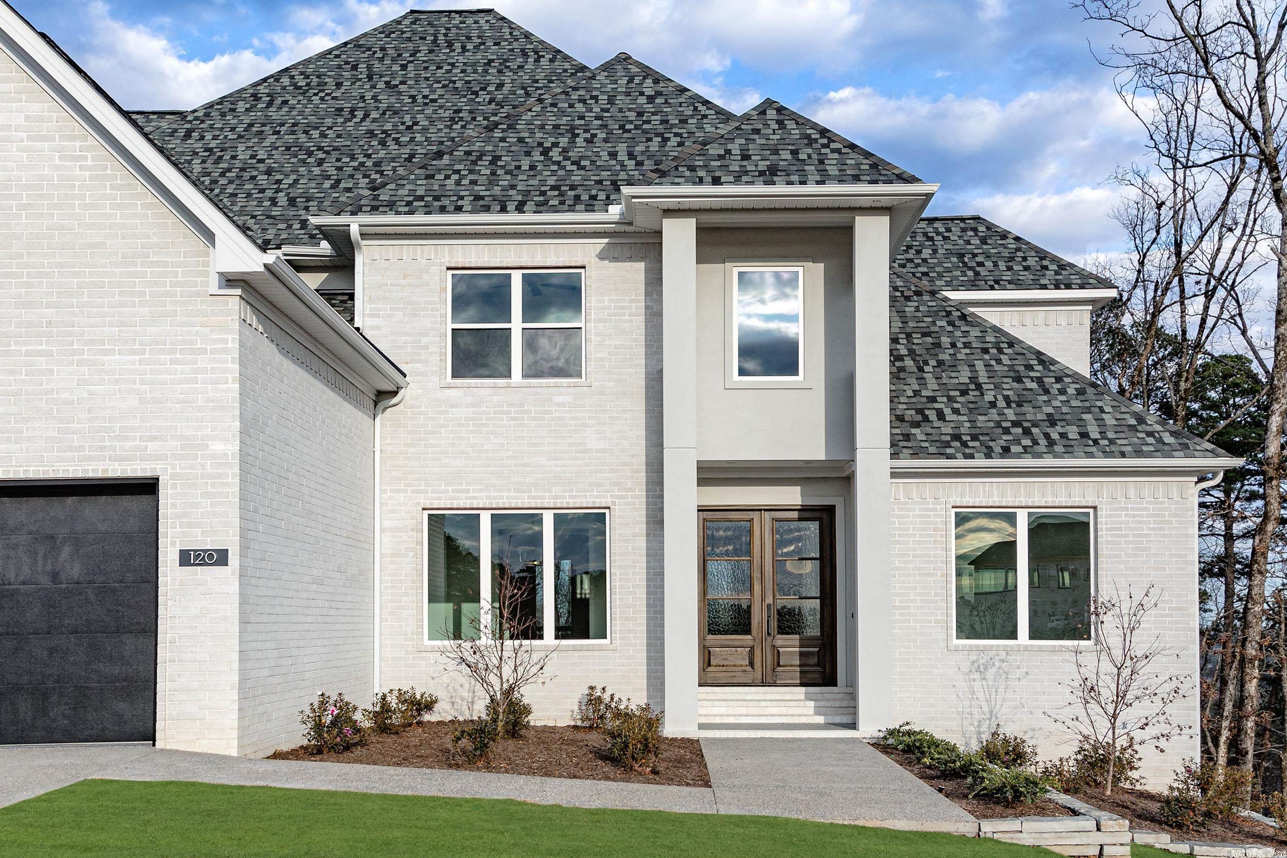 CHENAL VALLEY "FALSTONE COURT" - Residential
