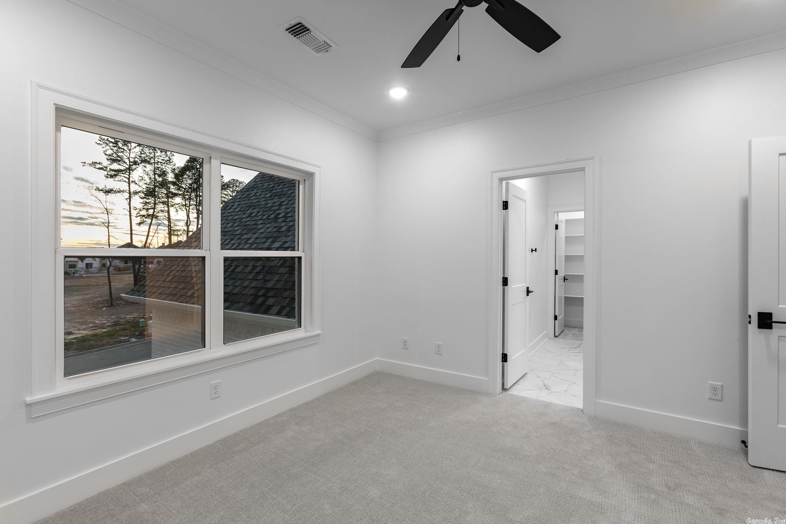 CHENAL VALLEY "FALSTONE COURT" - Residential