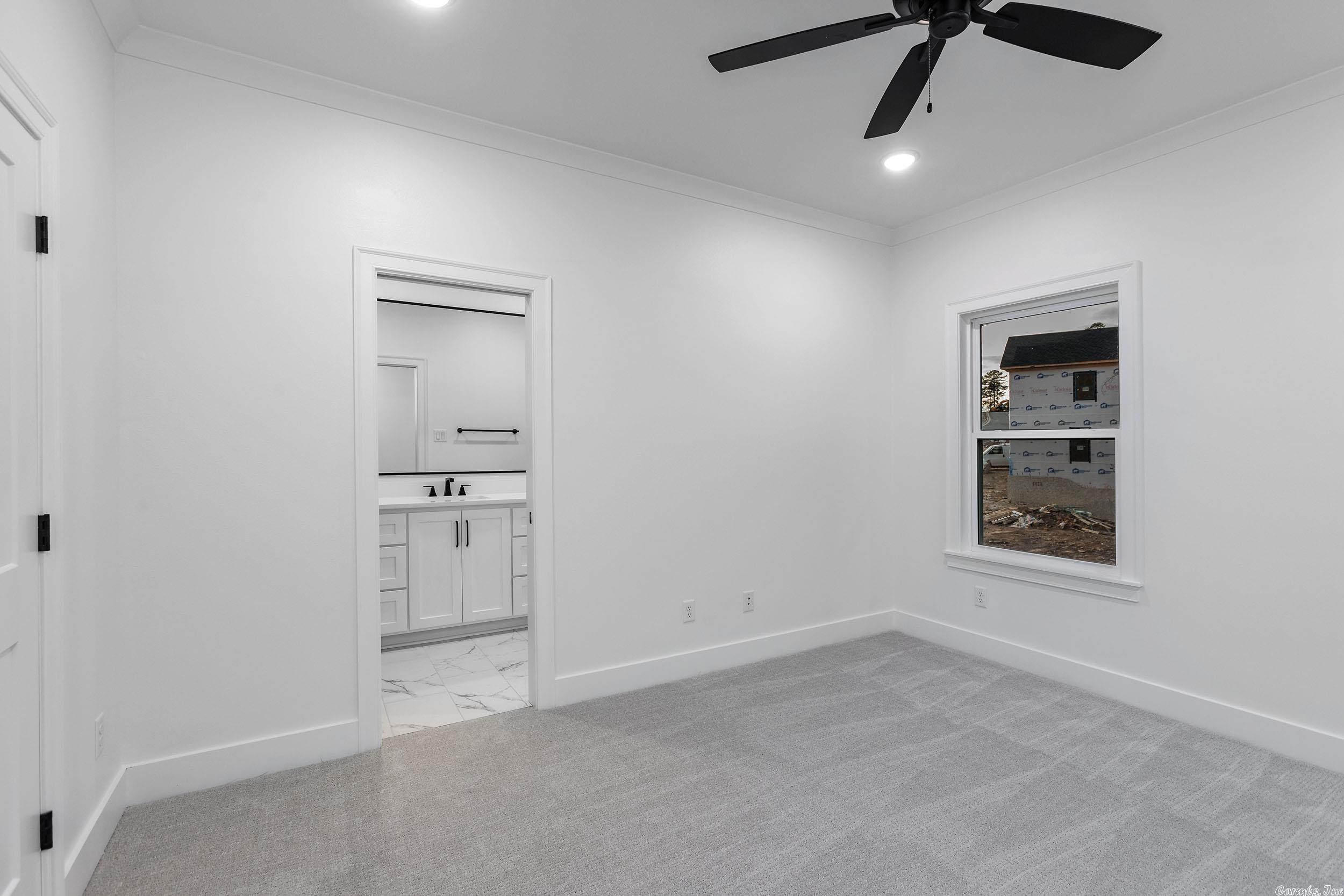 CHENAL VALLEY "FALSTONE COURT" - Residential