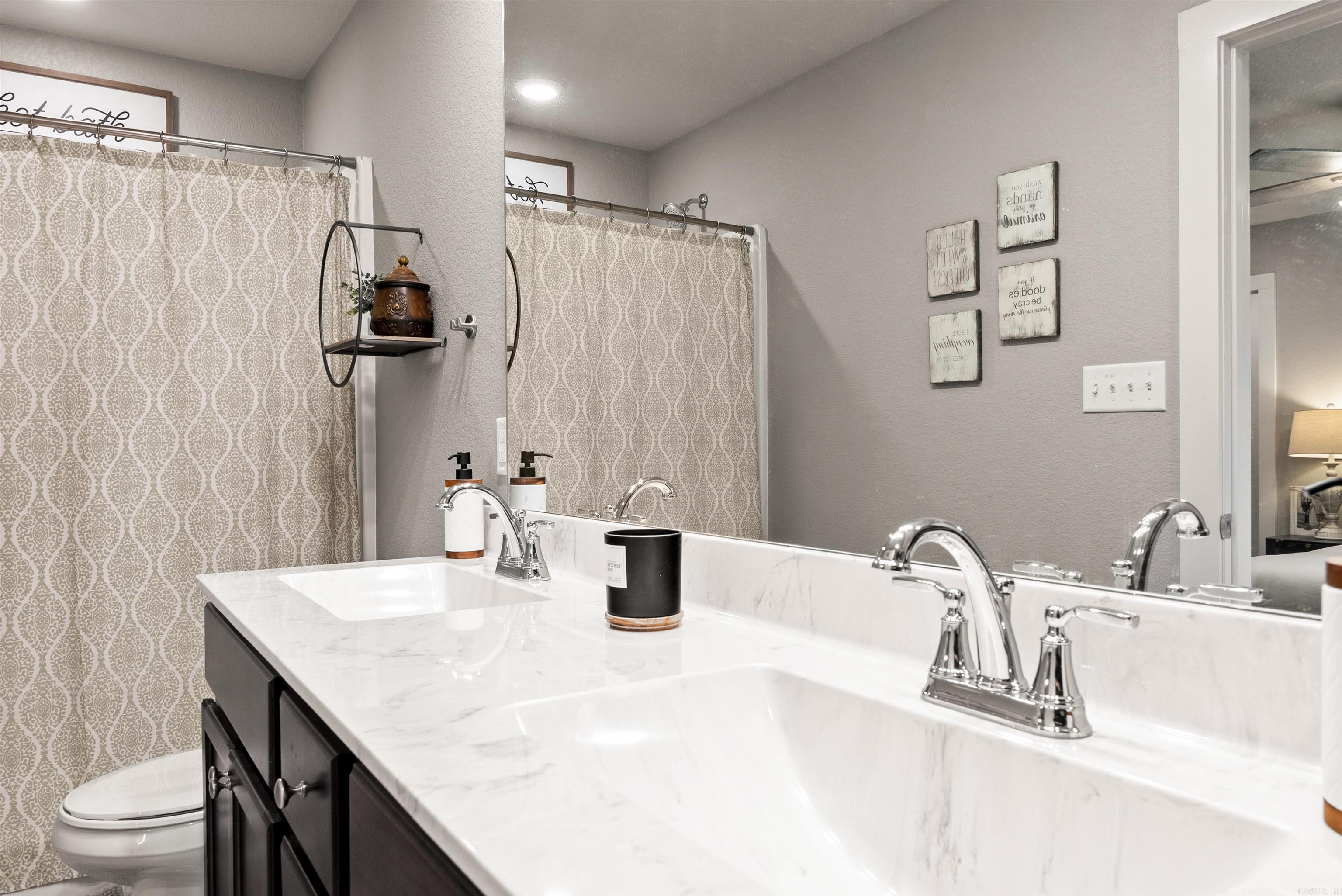 Mullins Place - Residential