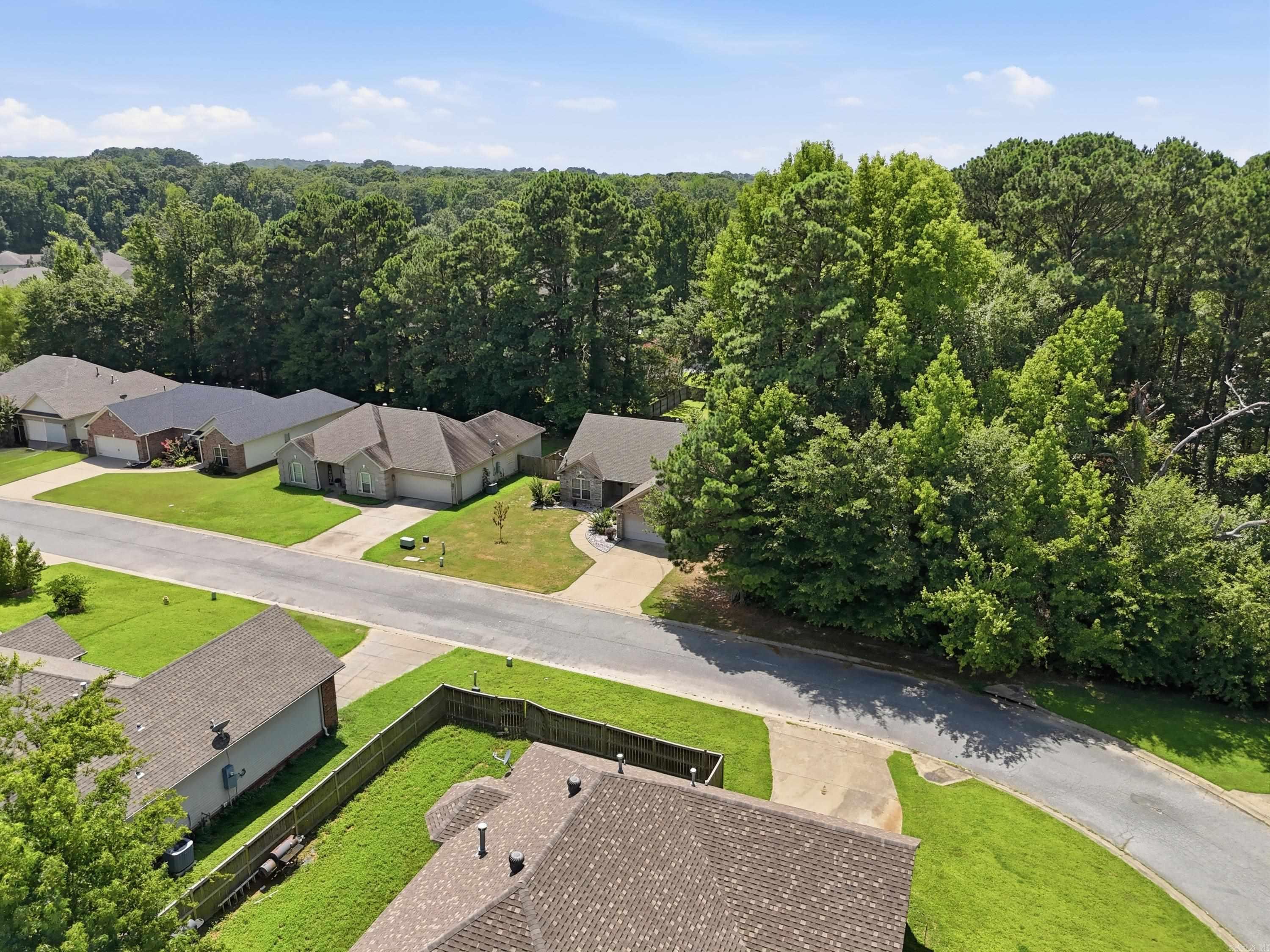 MADISON VILLAGE - Residential