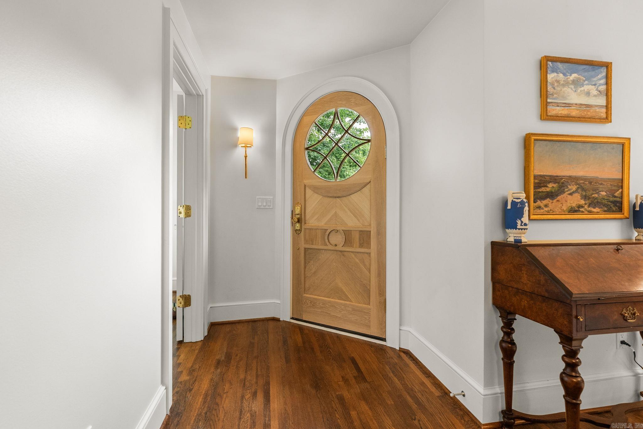 NEWTONS - Residential