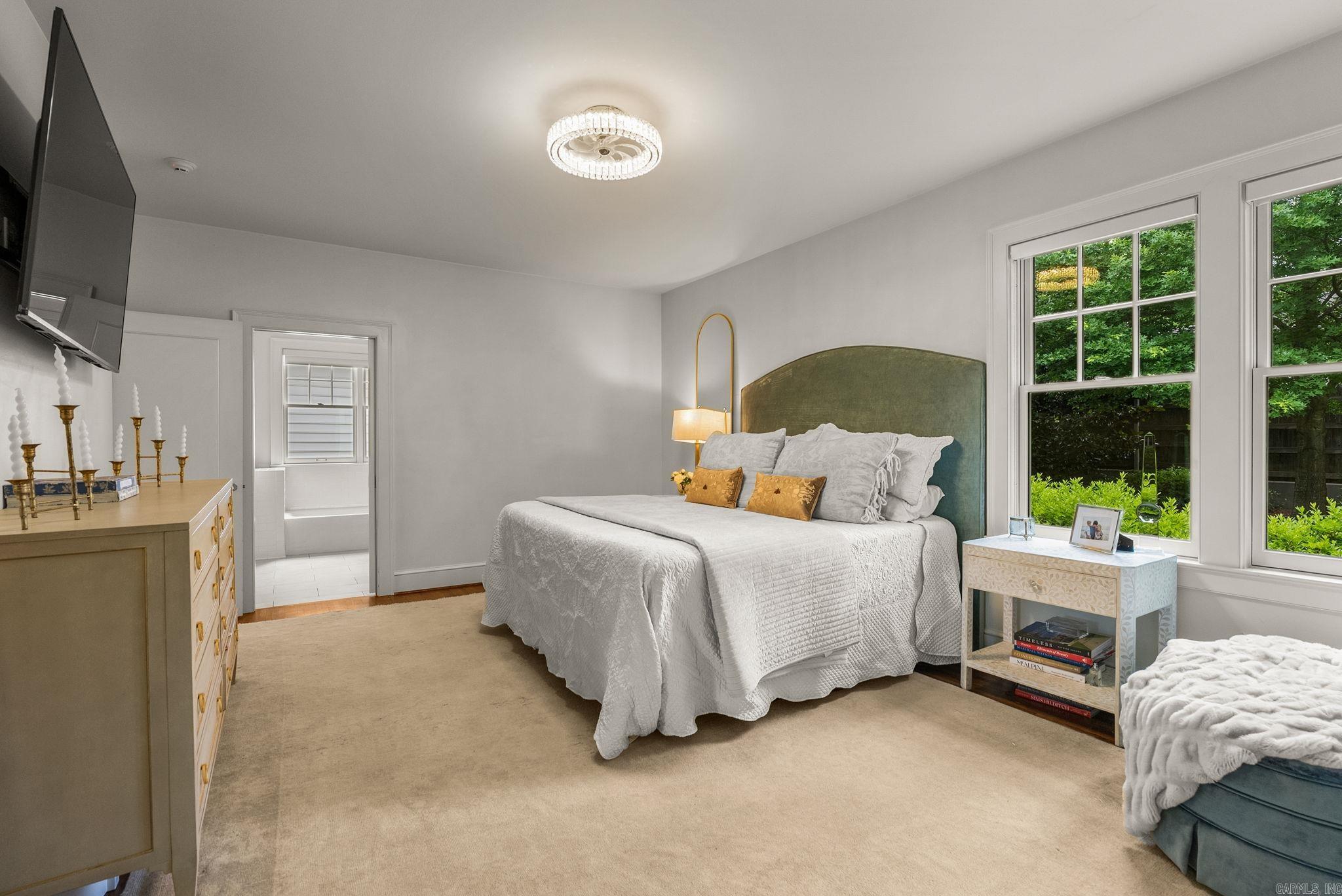 NEWTONS - Residential