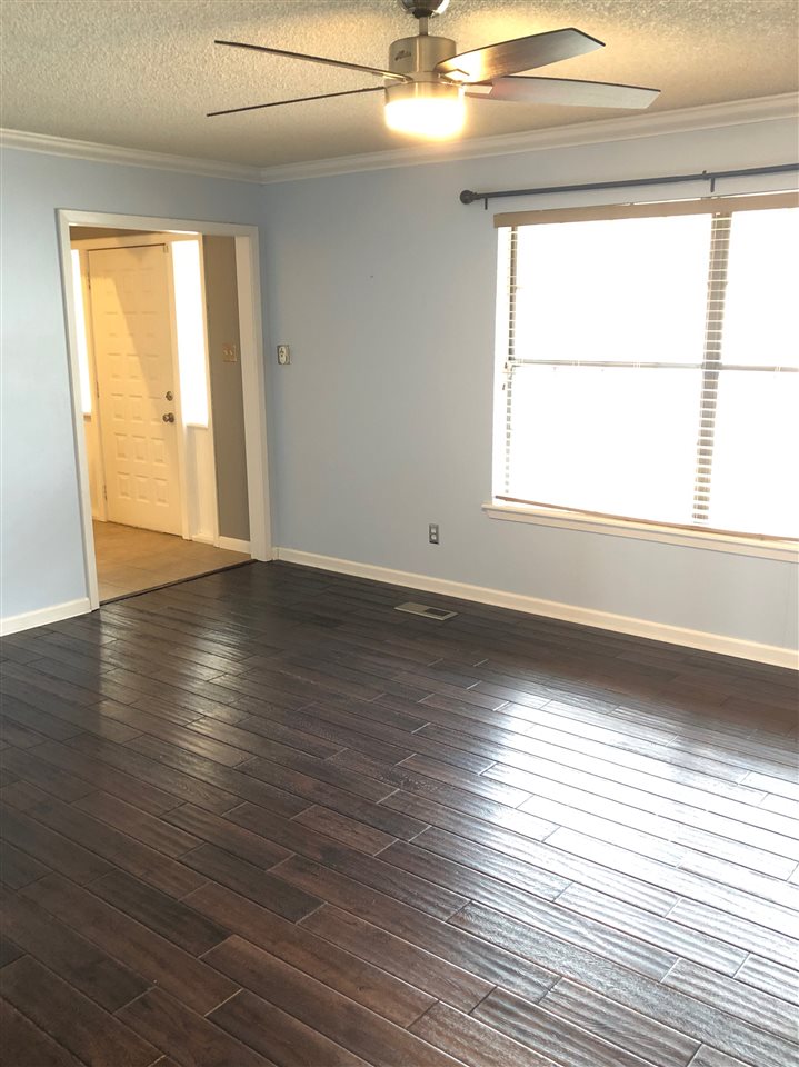 OTTER CREEK COMMUNITY - Residential