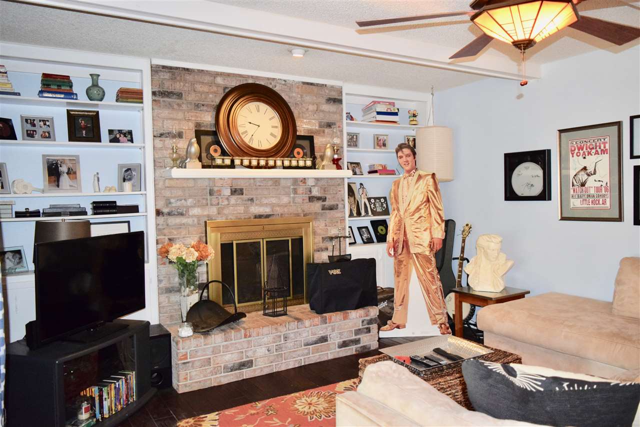 OTTER CREEK COMMUNITY - Residential