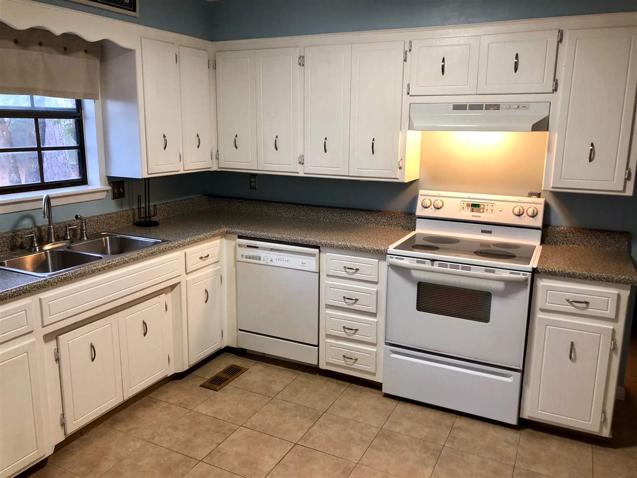 OTTER CREEK COMMUNITY - Residential