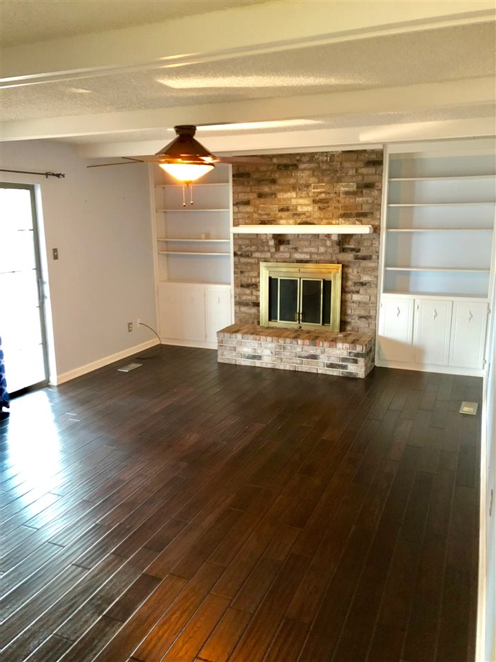 OTTER CREEK COMMUNITY - Residential