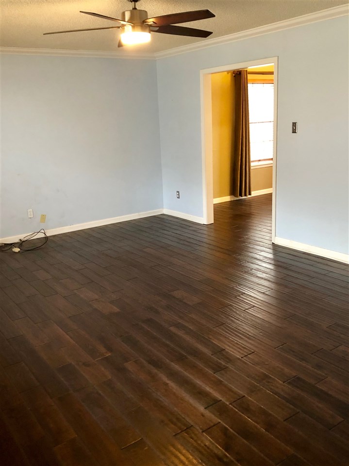 OTTER CREEK COMMUNITY - Residential