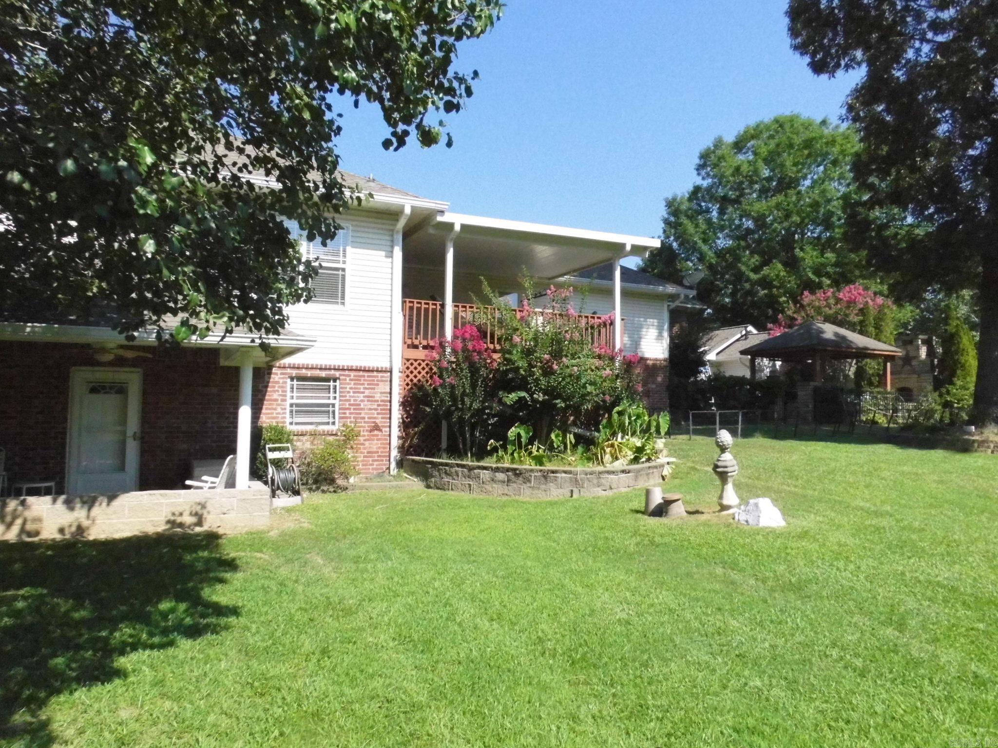 Maple Creek-Orchard Lake - Residential