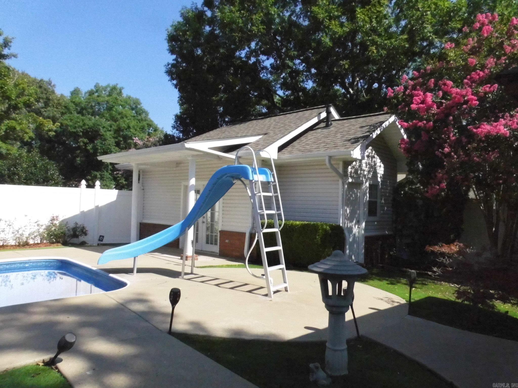 Maple Creek-Orchard Lake - Residential