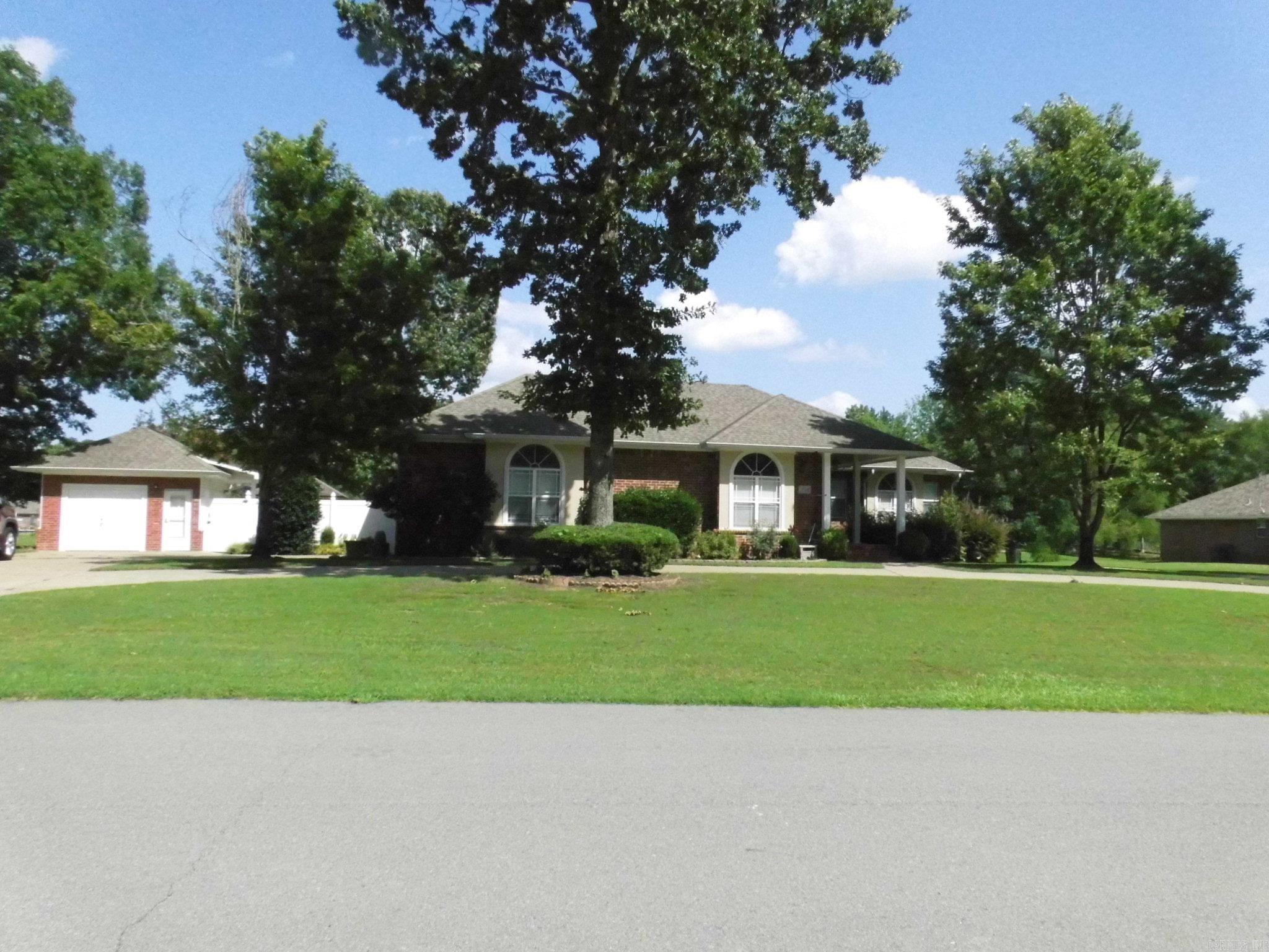 Maple Creek-Orchard Lake - Residential