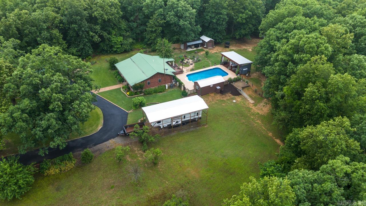 ROMANCE ACRES - Residential