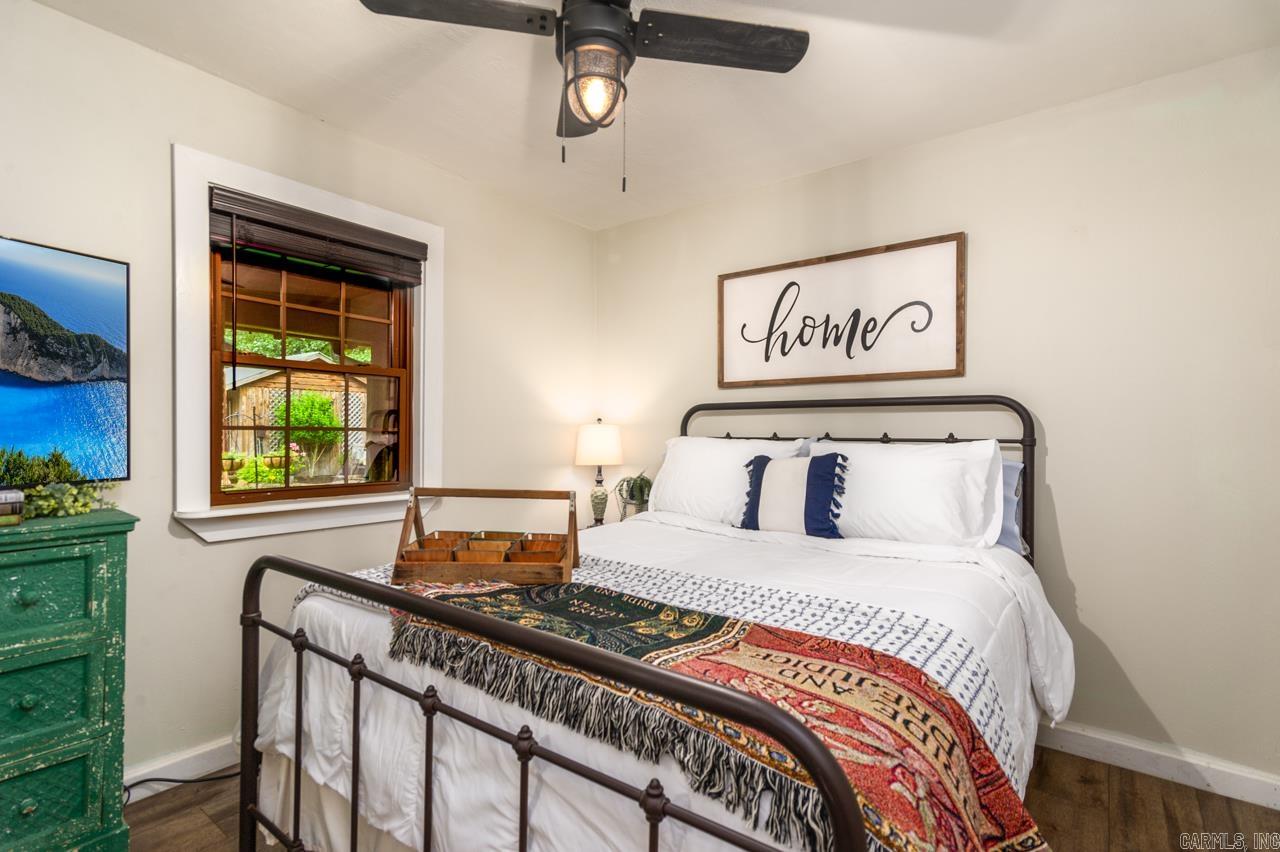 ROMANCE ACRES - Residential