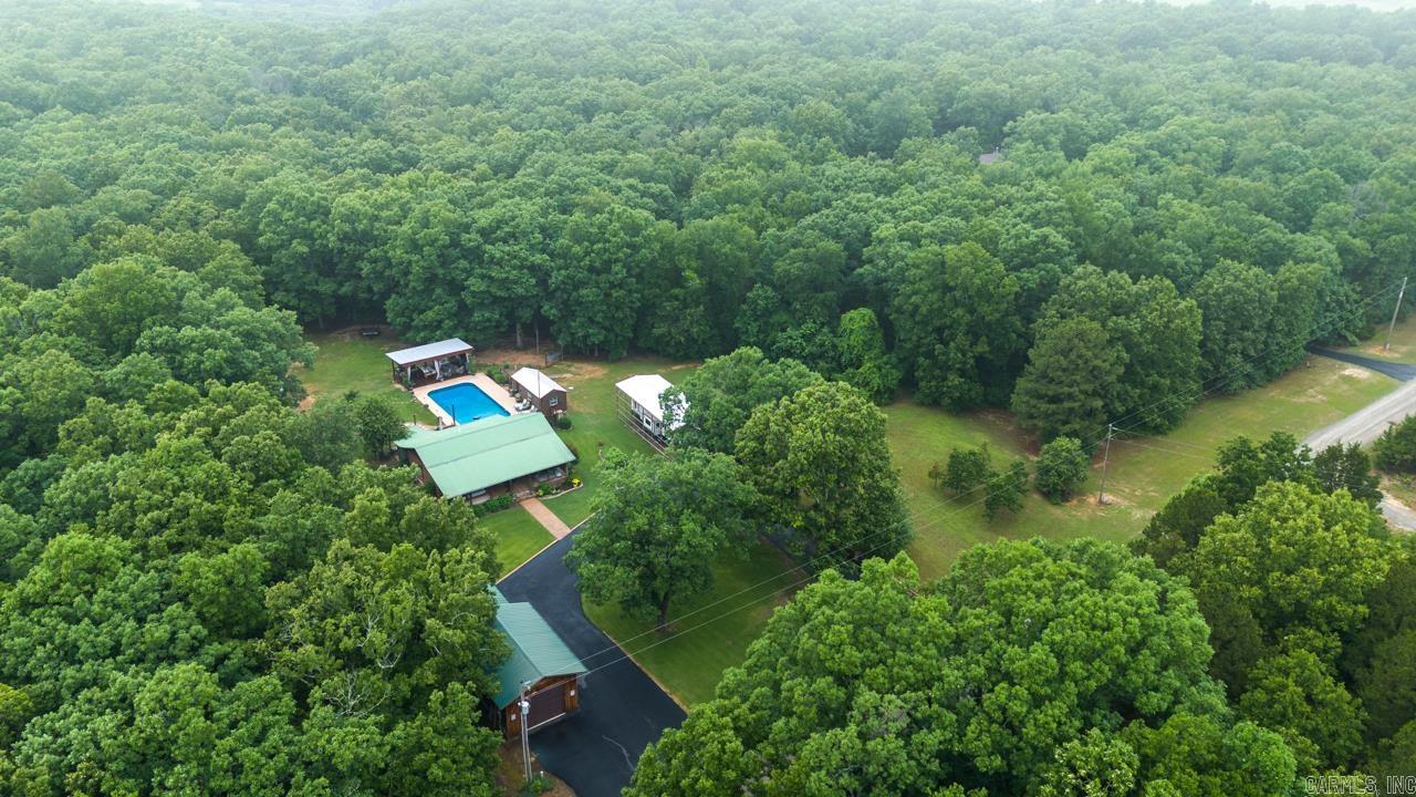 ROMANCE ACRES - Residential