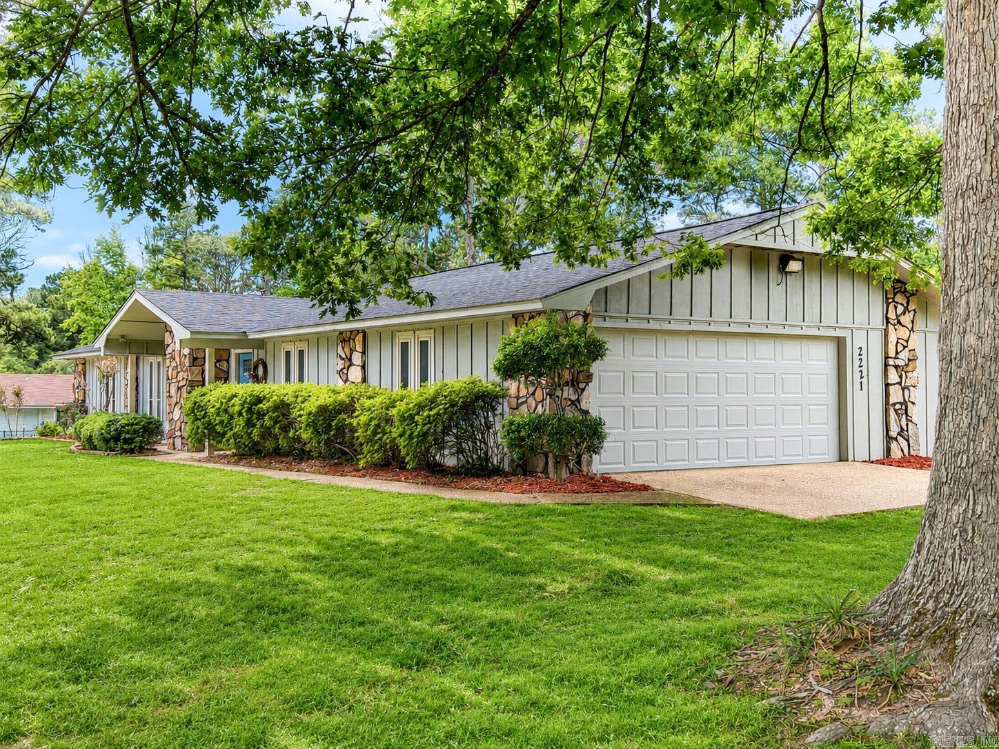 MEADOWPOND WHIPPOORWILL NORTH - Residential