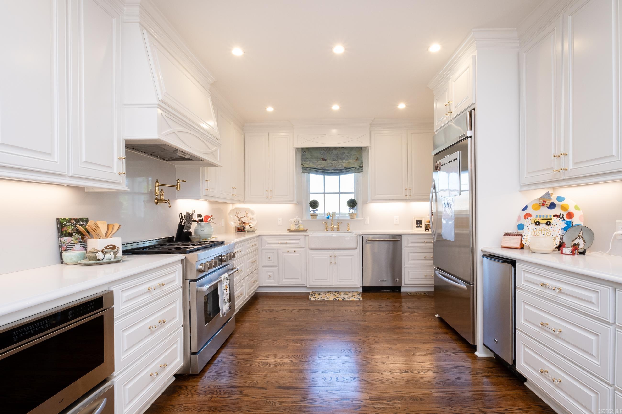 EAST PALISADES - Residential