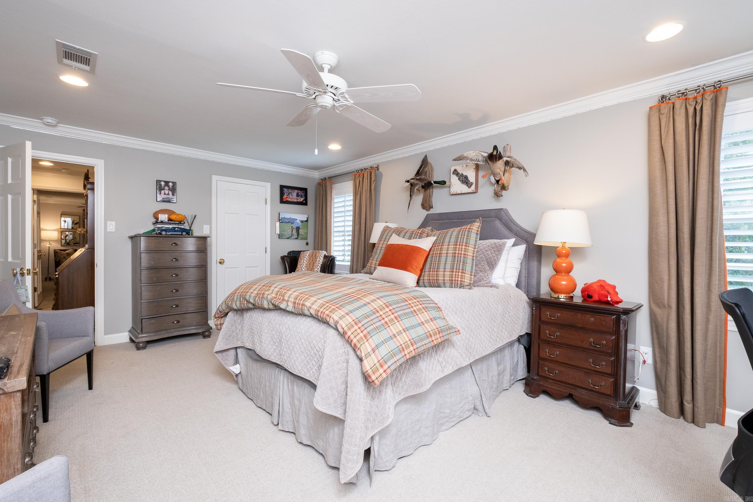EAST PALISADES - Residential
