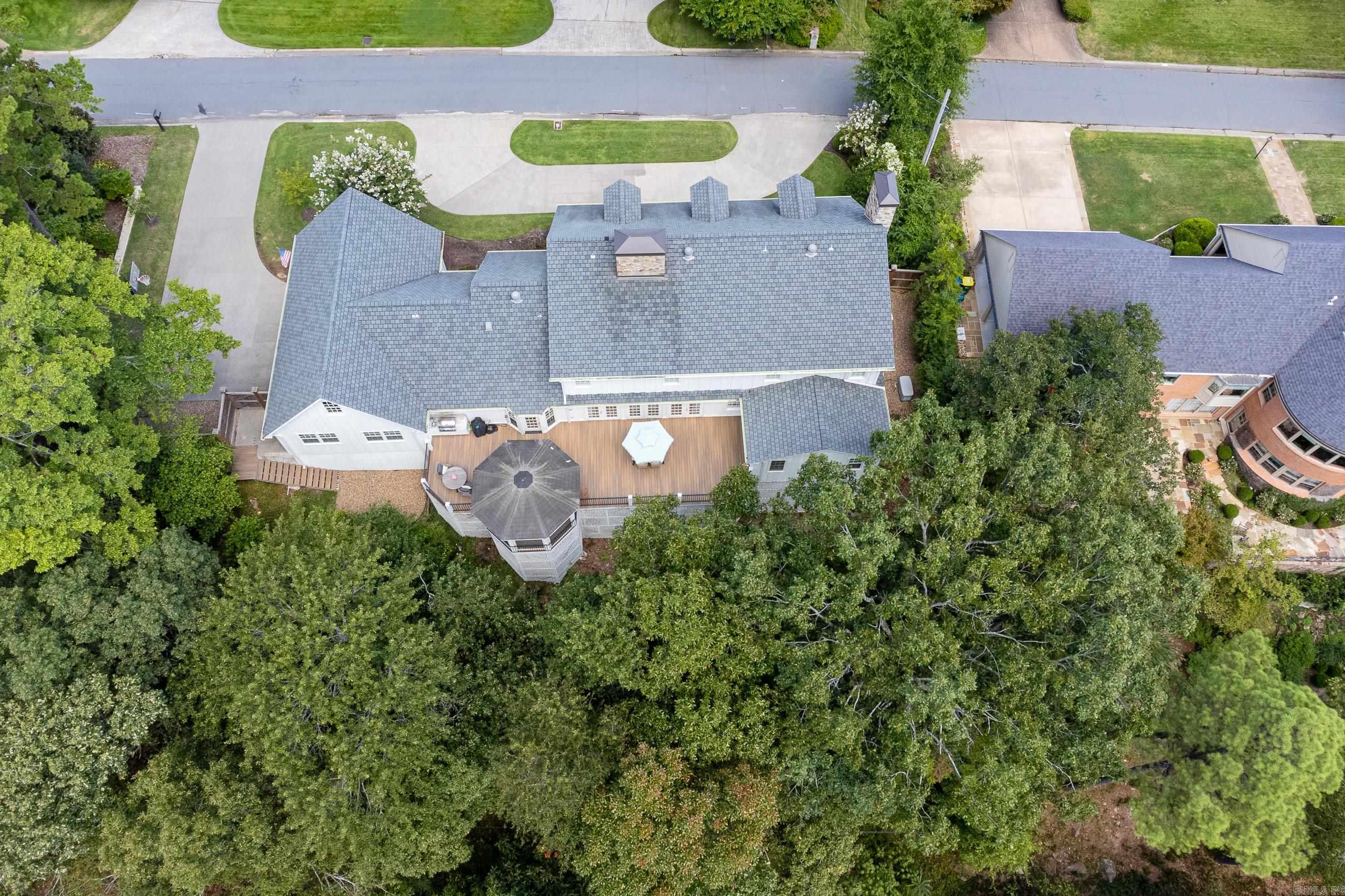 EAST PALISADES - Residential
