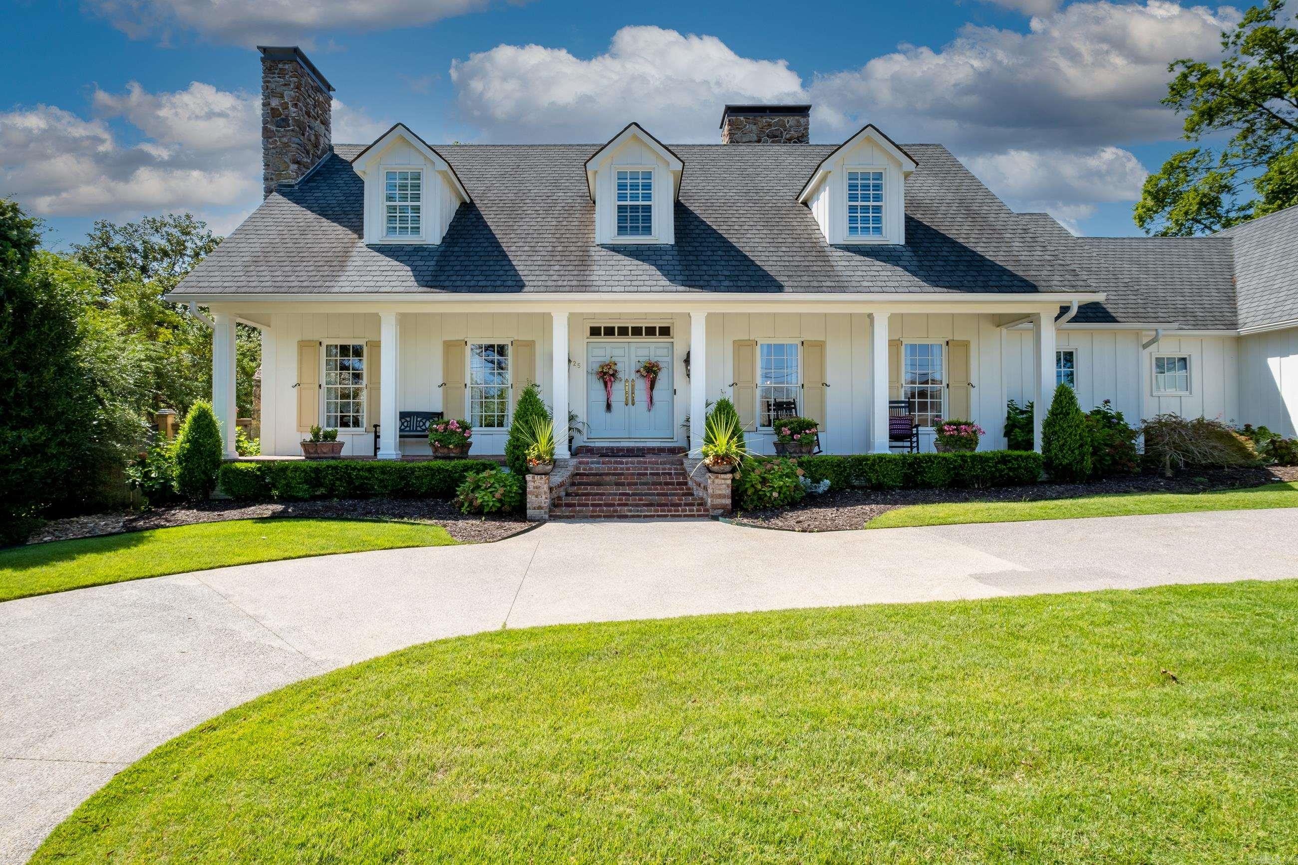 EAST PALISADES - Residential