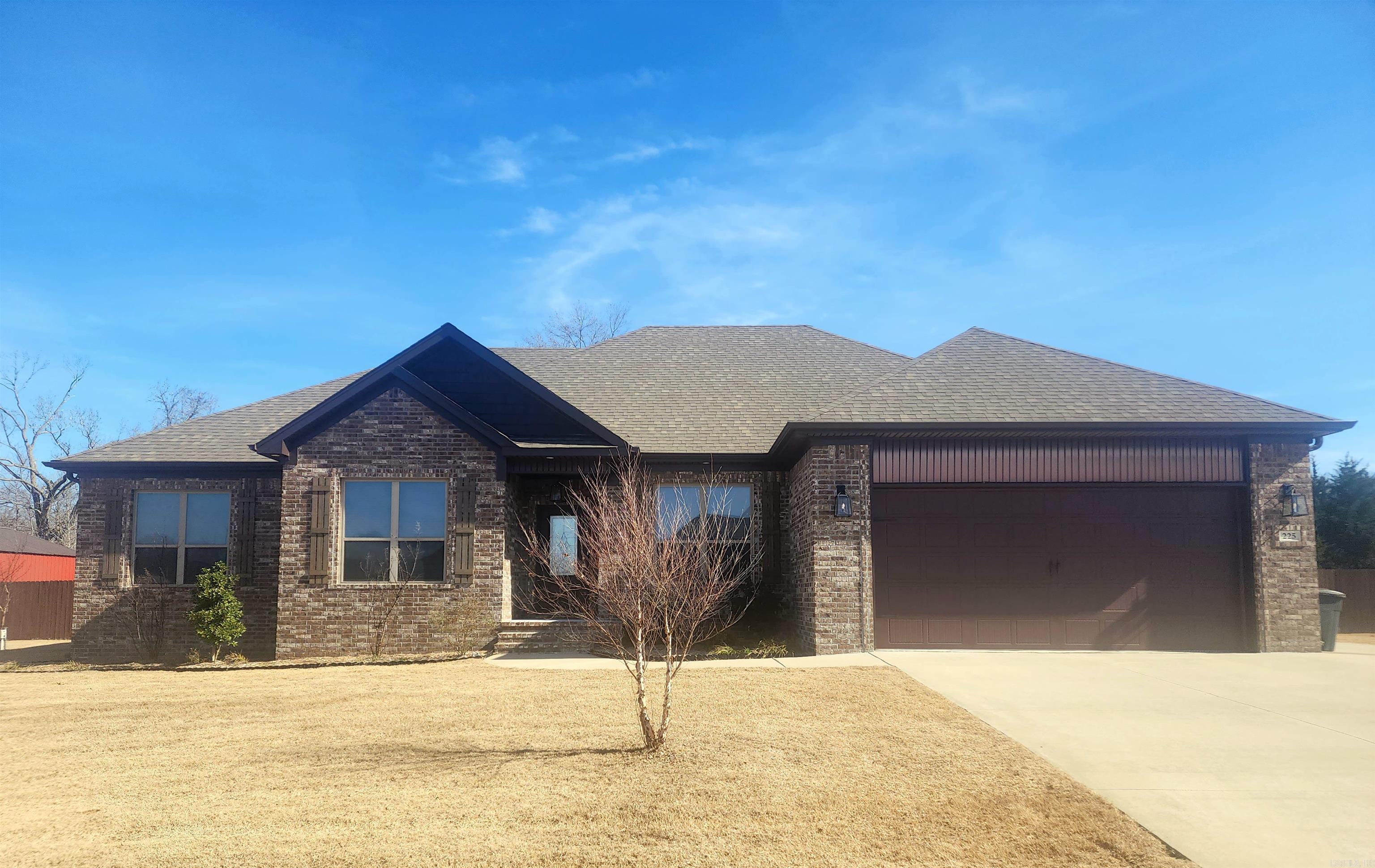 MOUNT TABOR ESTATES - Residential