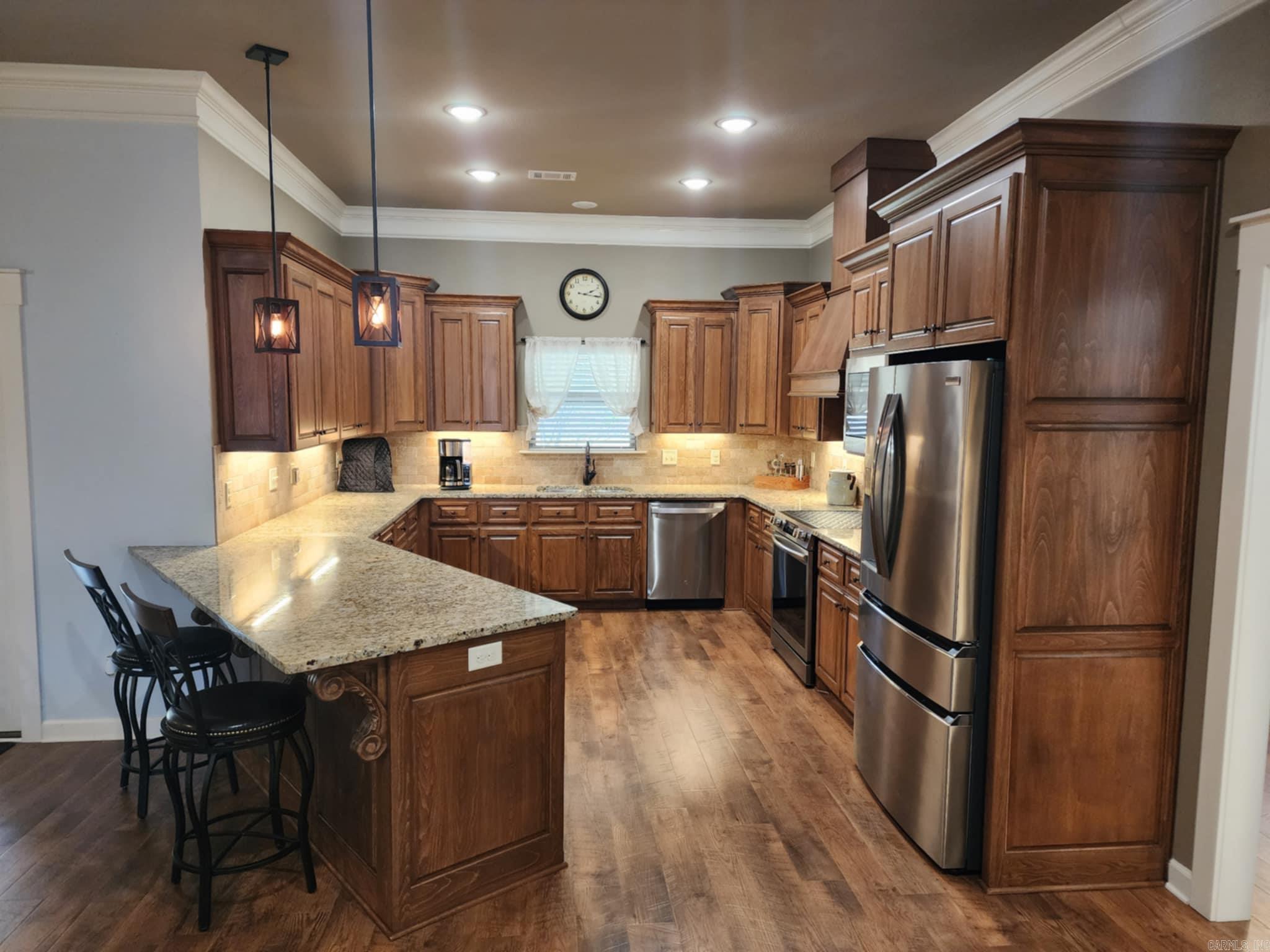 MOUNT TABOR ESTATES - Residential
