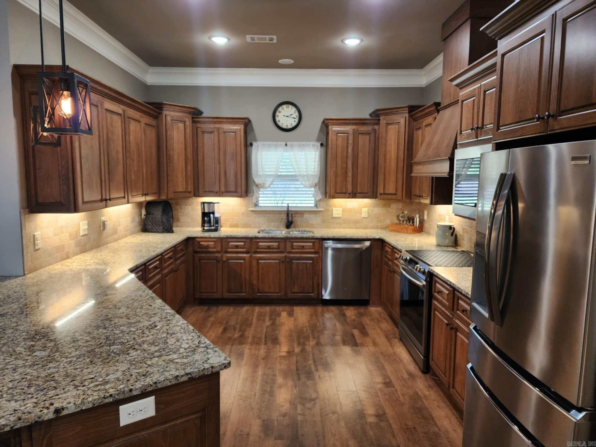 MOUNT TABOR ESTATES - Residential