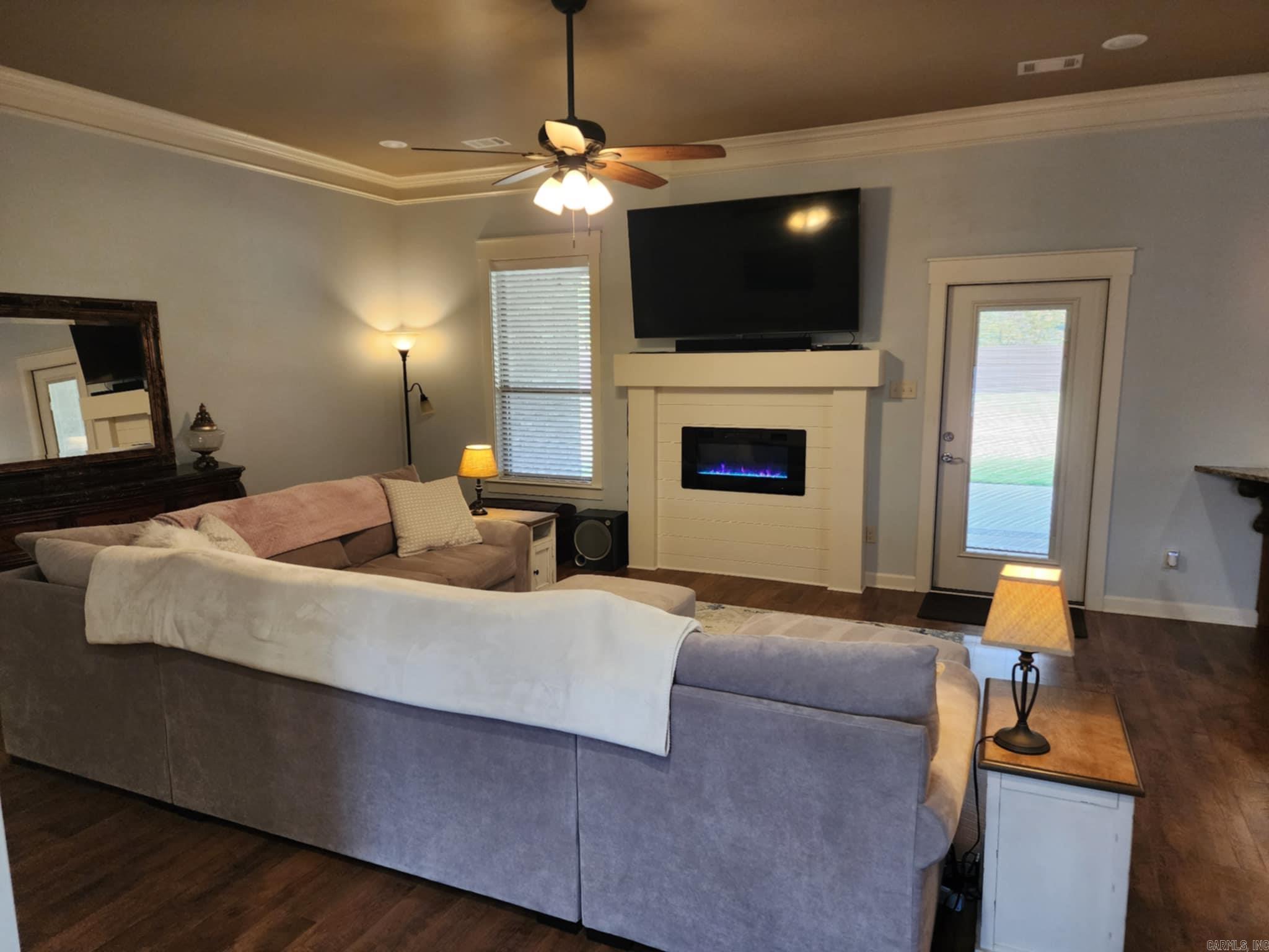MOUNT TABOR ESTATES - Residential