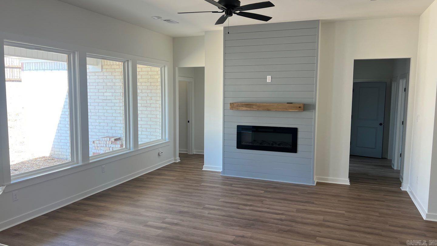 NORTHSHORE RIDGE - Residential
