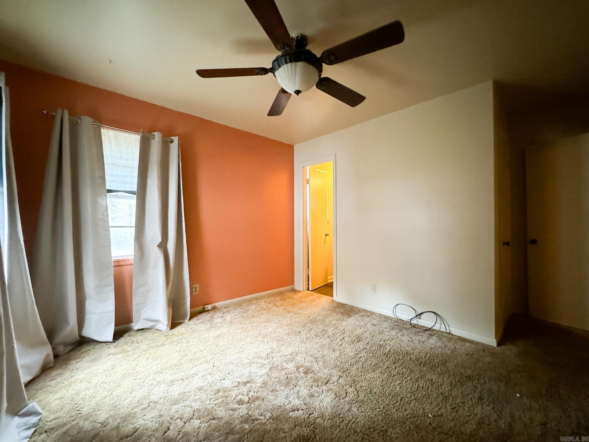 WAKEFIELD VILLAGE - Residential