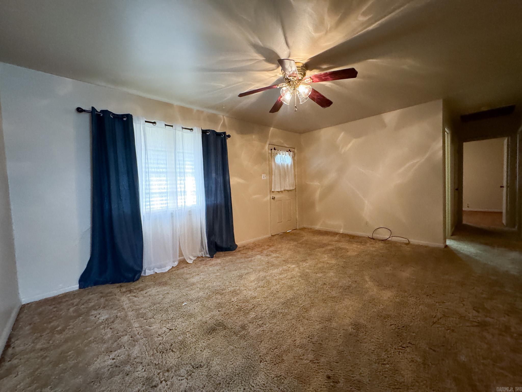 WAKEFIELD VILLAGE - Residential