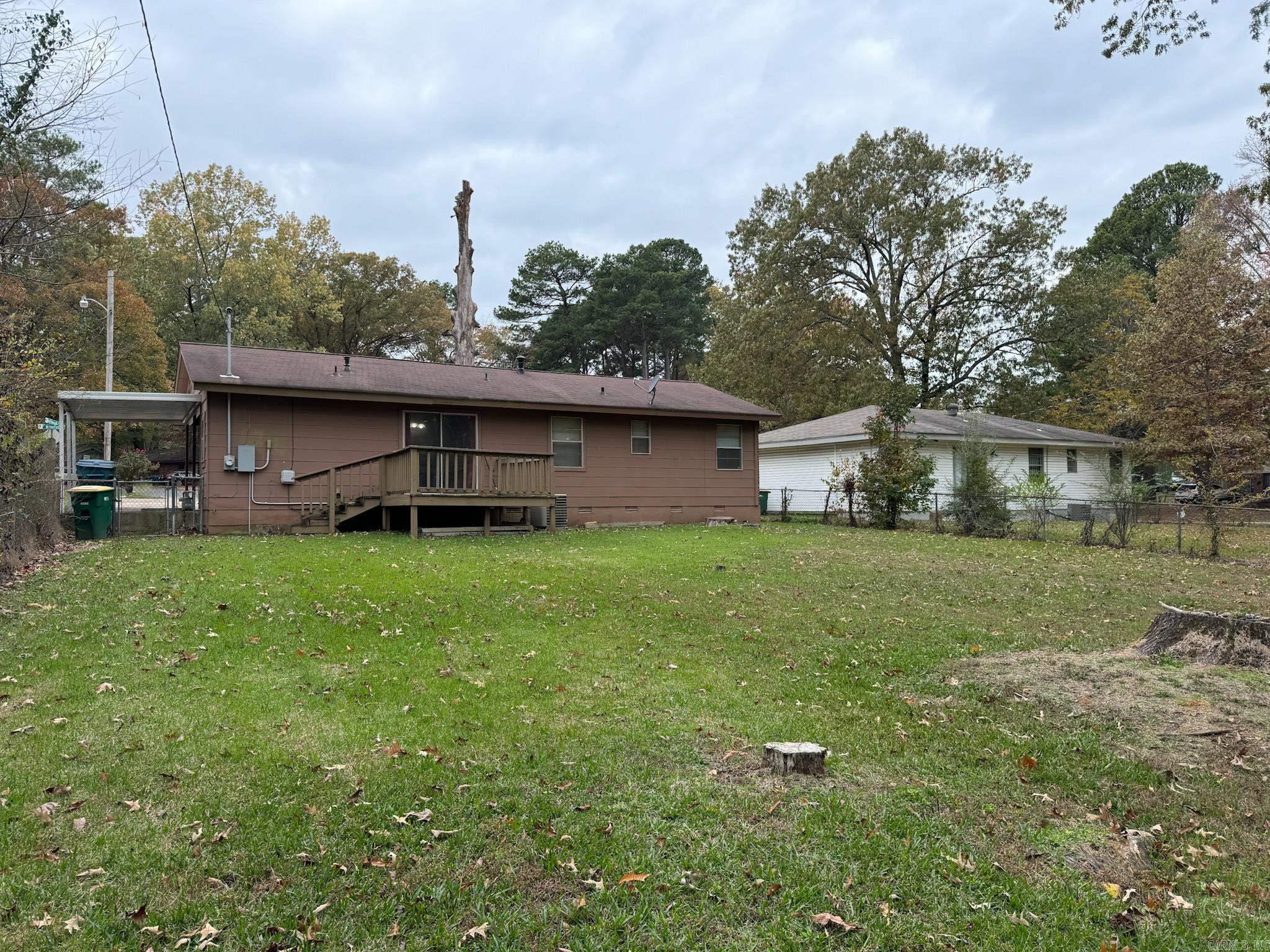 WAKEFIELD VILLAGE - Residential