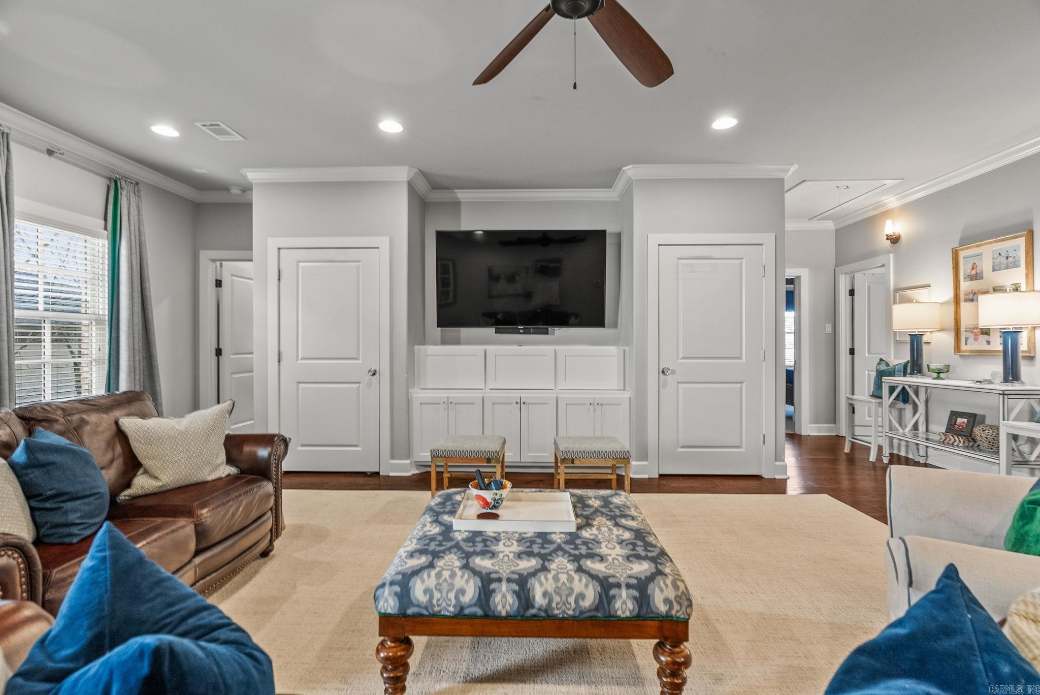 PARK VIEW - Residential