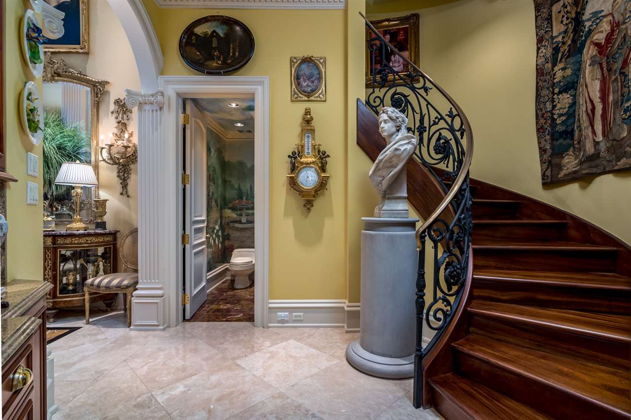 HICKORY CREEK - Residential