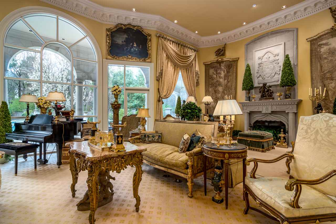 HICKORY CREEK - Residential