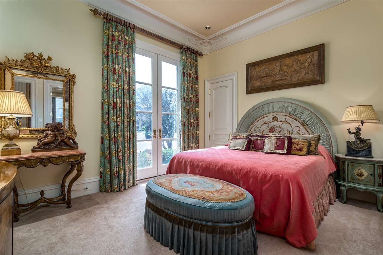 HICKORY CREEK - Residential