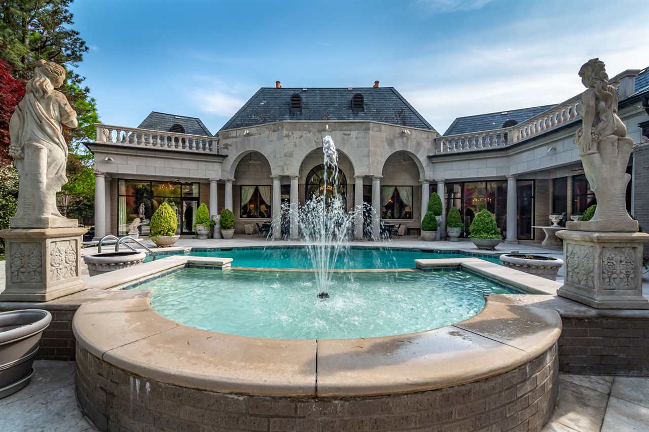 HICKORY CREEK - Residential