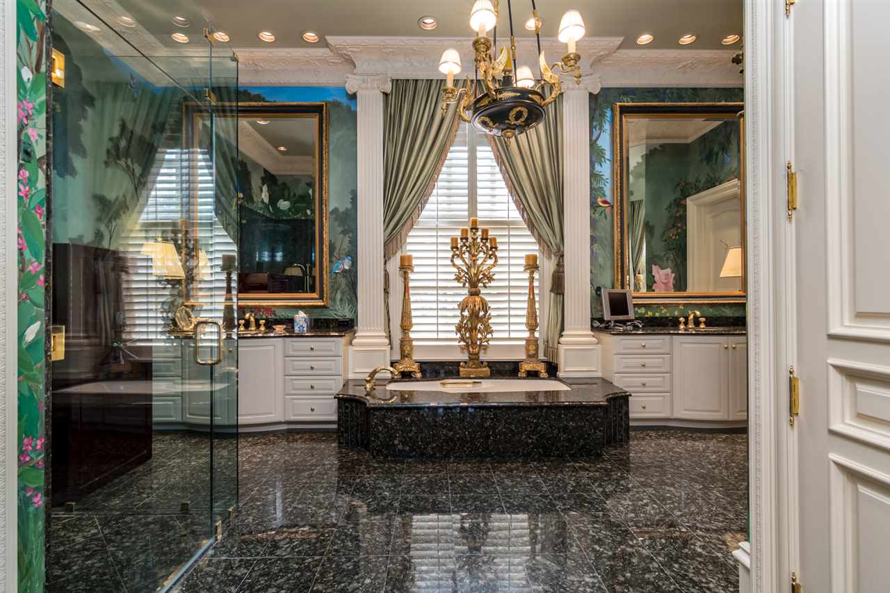 HICKORY CREEK - Residential